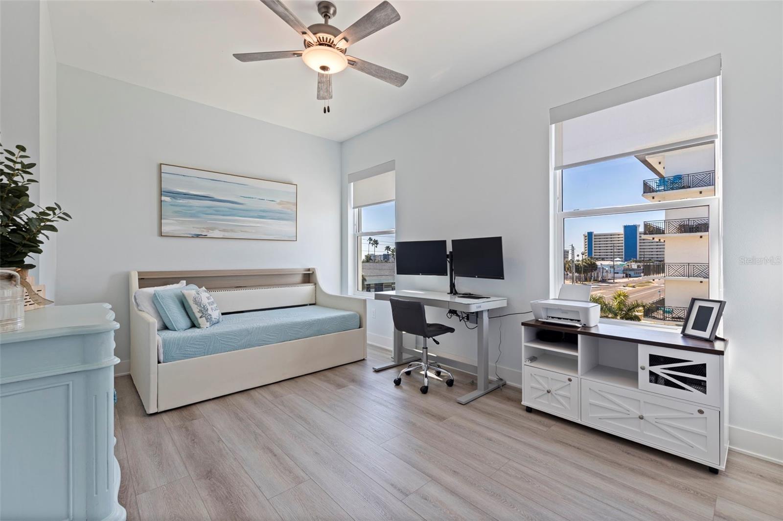 Image 27 of 60 For 400 150th Avenue 307