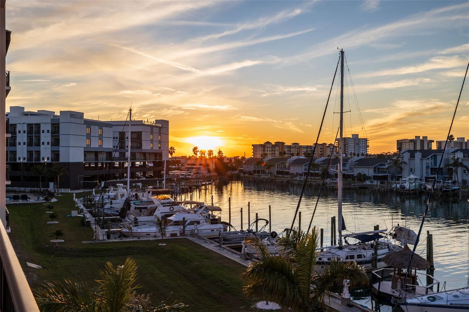 Image 47 of 60 For 400 150th Avenue 307