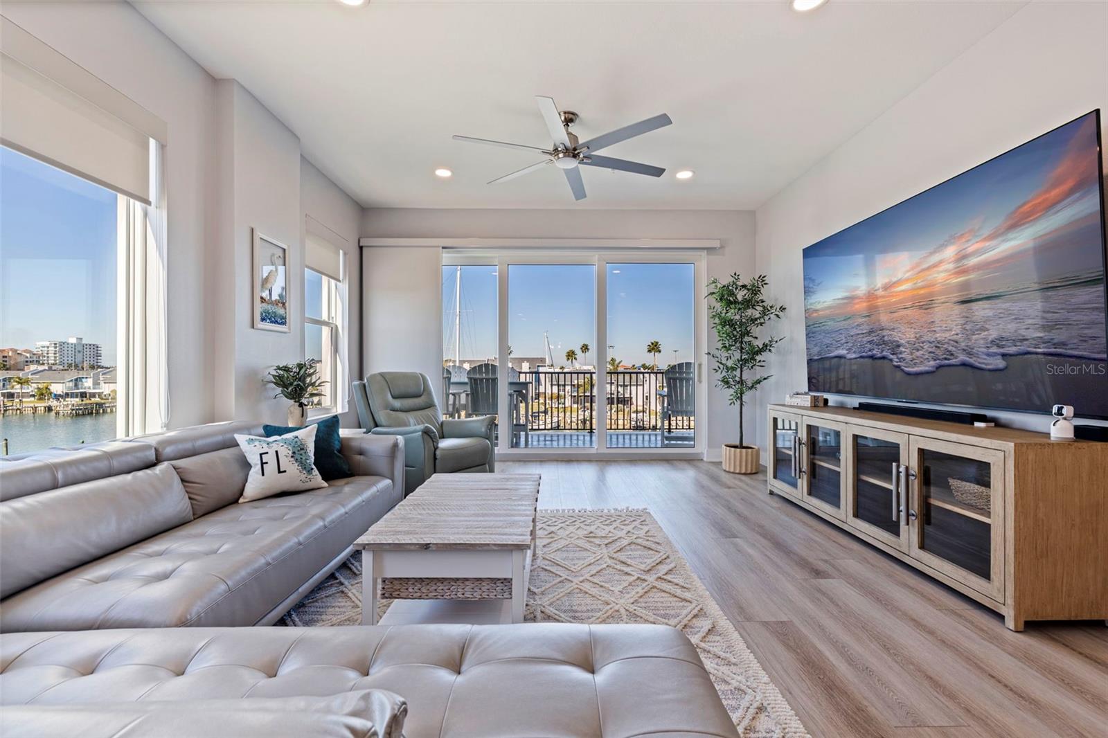 Image 6 of 60 For 400 150th Avenue 307