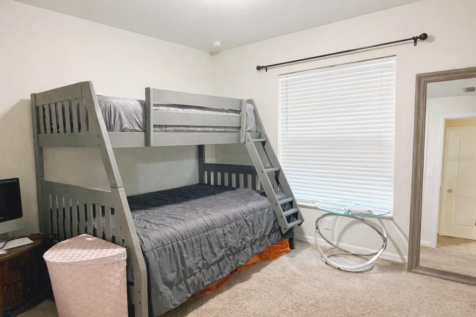 Image 19 of 24 For 14220 Spring Hill Drive