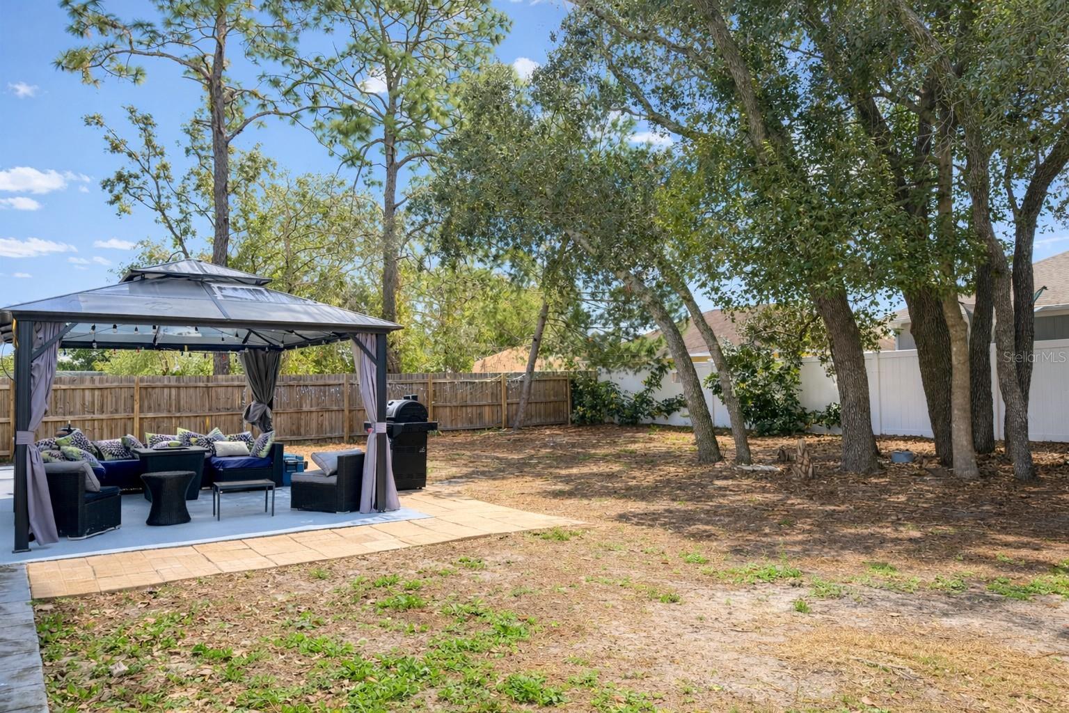 Image 23 of 24 For 14220 Spring Hill Drive