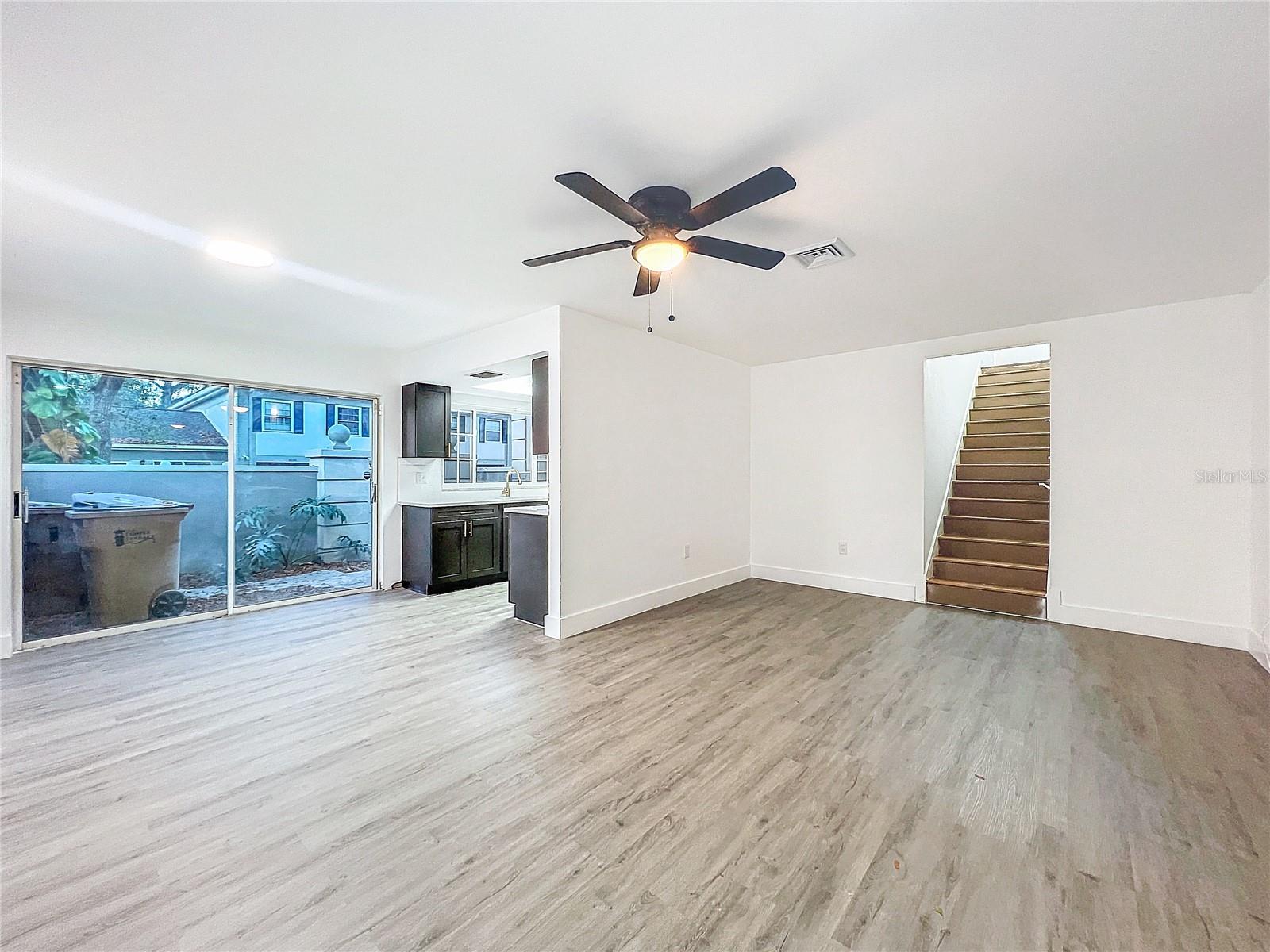 Image 11 of 30 For 6233 Dewdrop Way