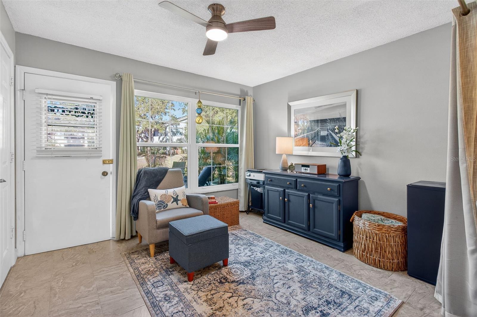 Image 23 of 34 For 2150 Elm Street # 603