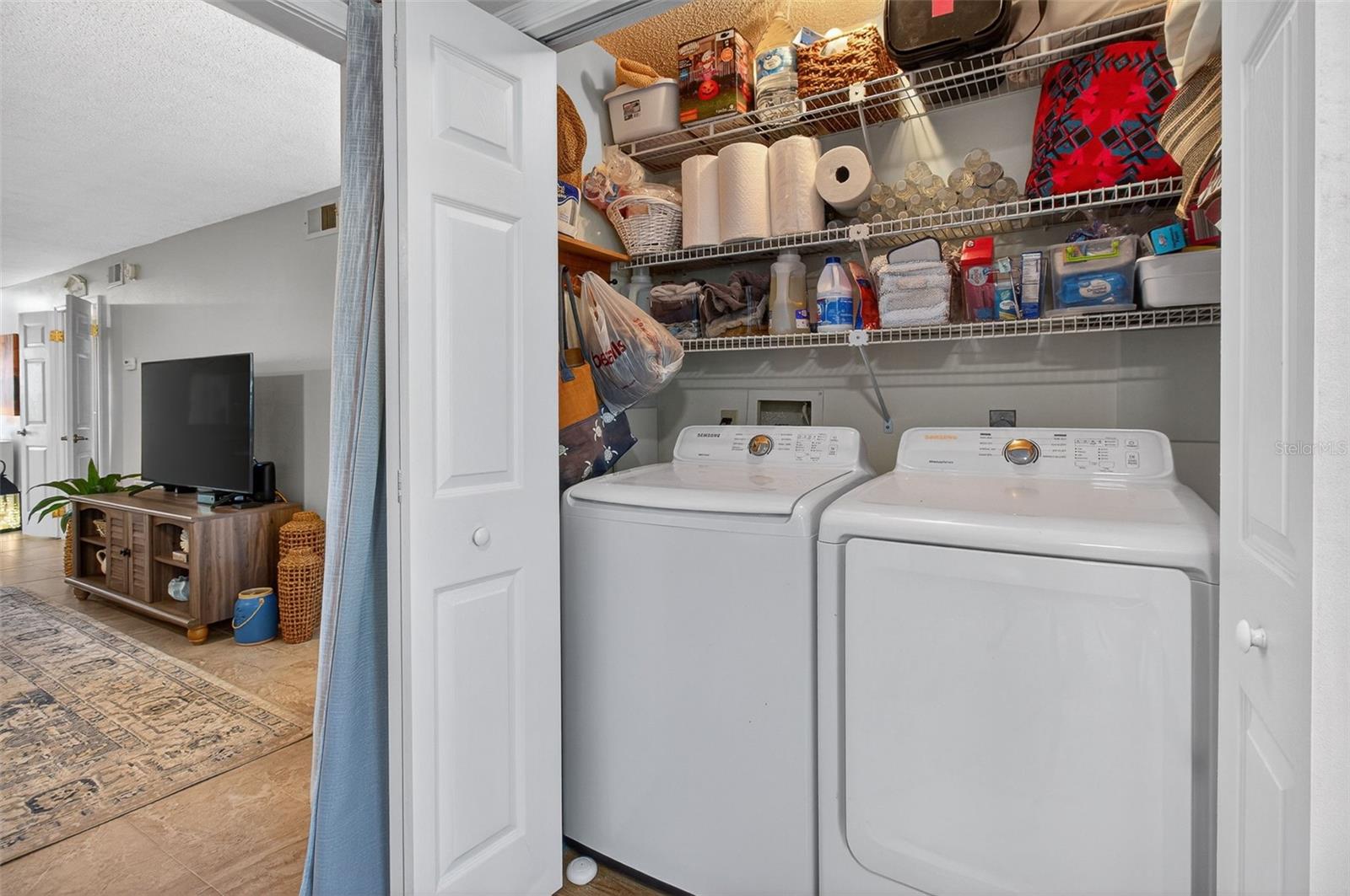 Image 25 of 34 For 2150 Elm Street # 603