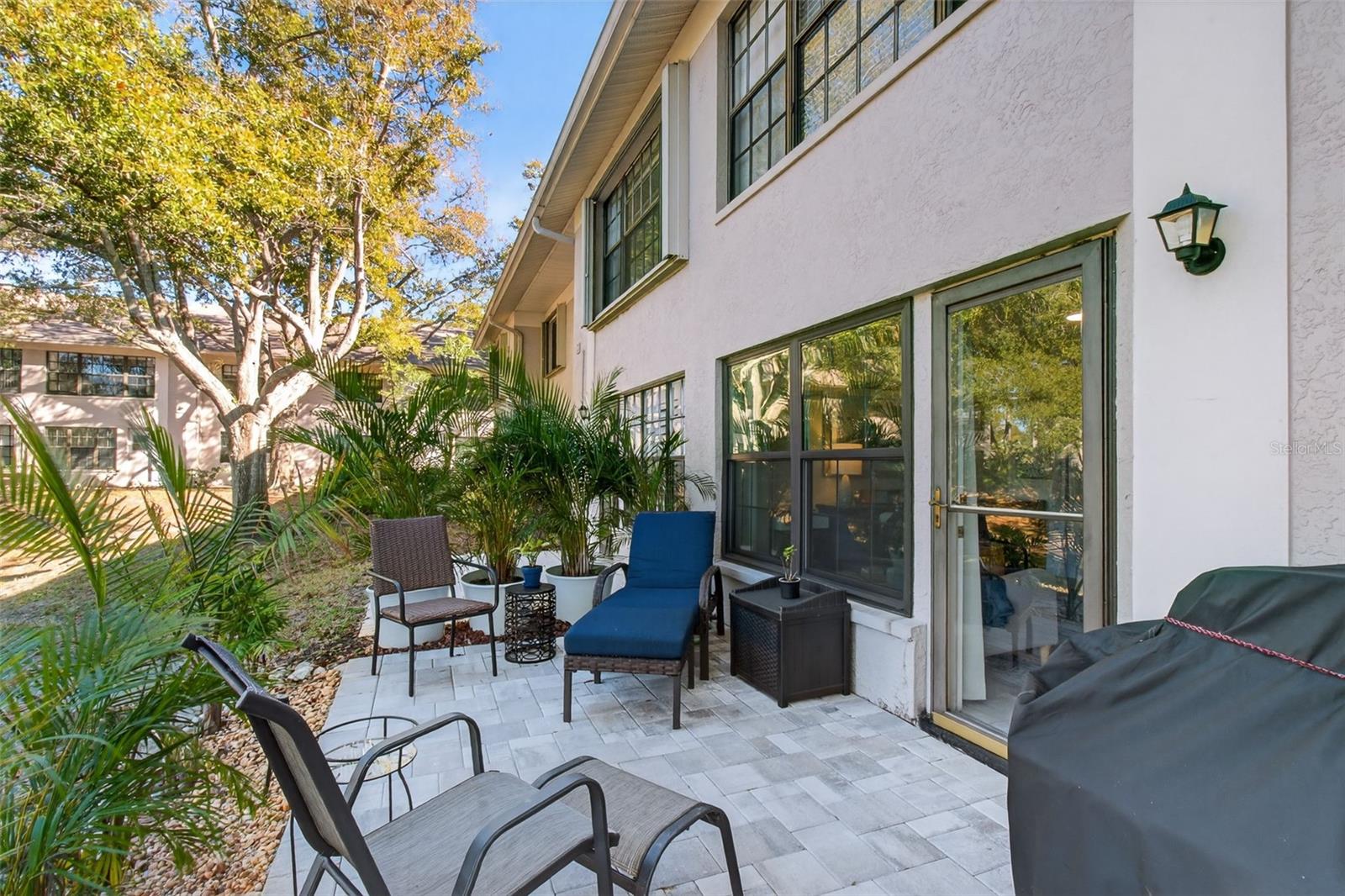 Image 26 of 34 For 2150 Elm Street # 603