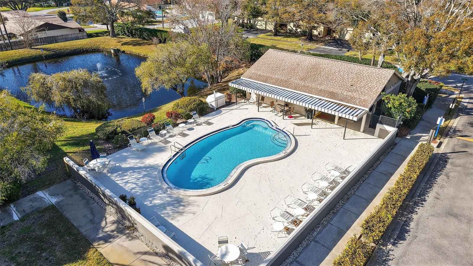 Image 29 of 34 For 2150 Elm Street # 603