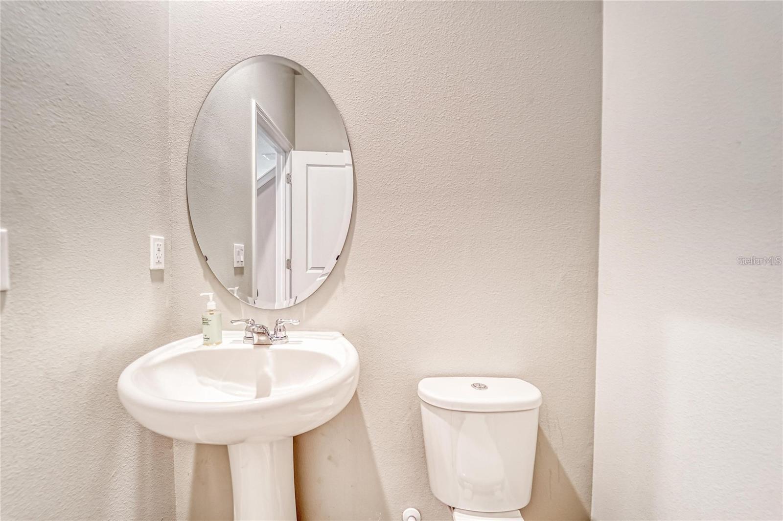 Image 19 of 44 For 1642 Boxleaf Lane