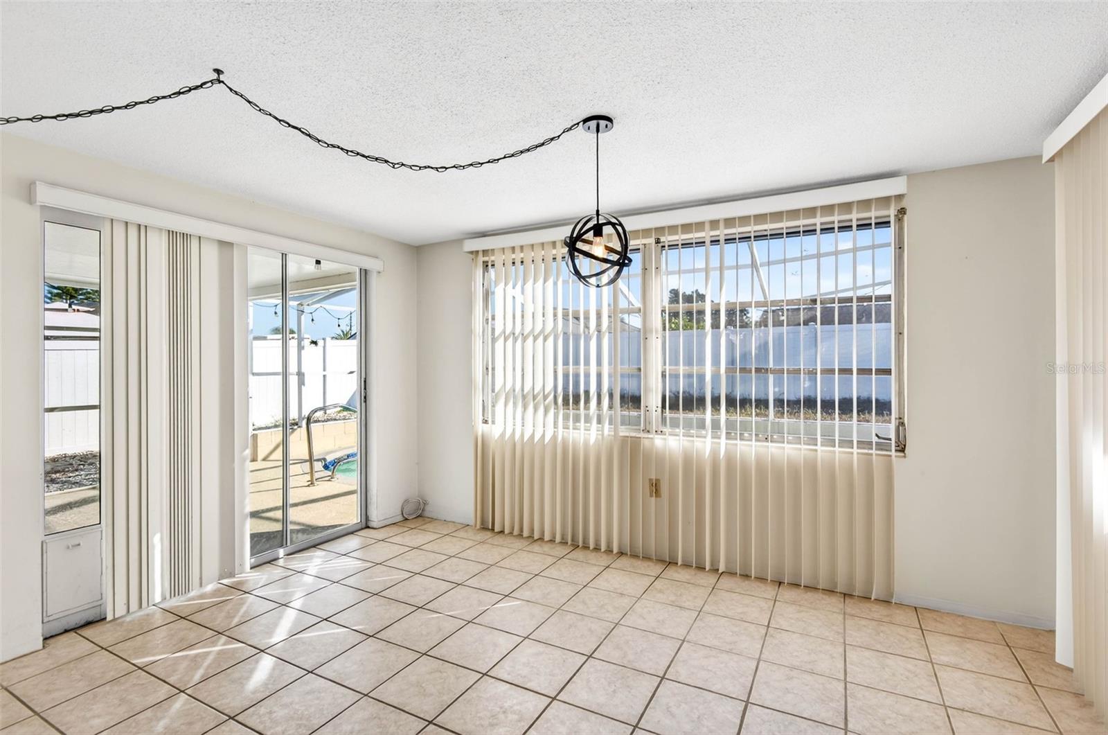 Image 13 of 38 For 8018 Valmy Lane