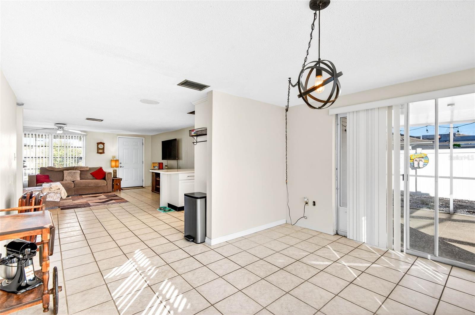 Image 15 of 38 For 8018 Valmy Lane