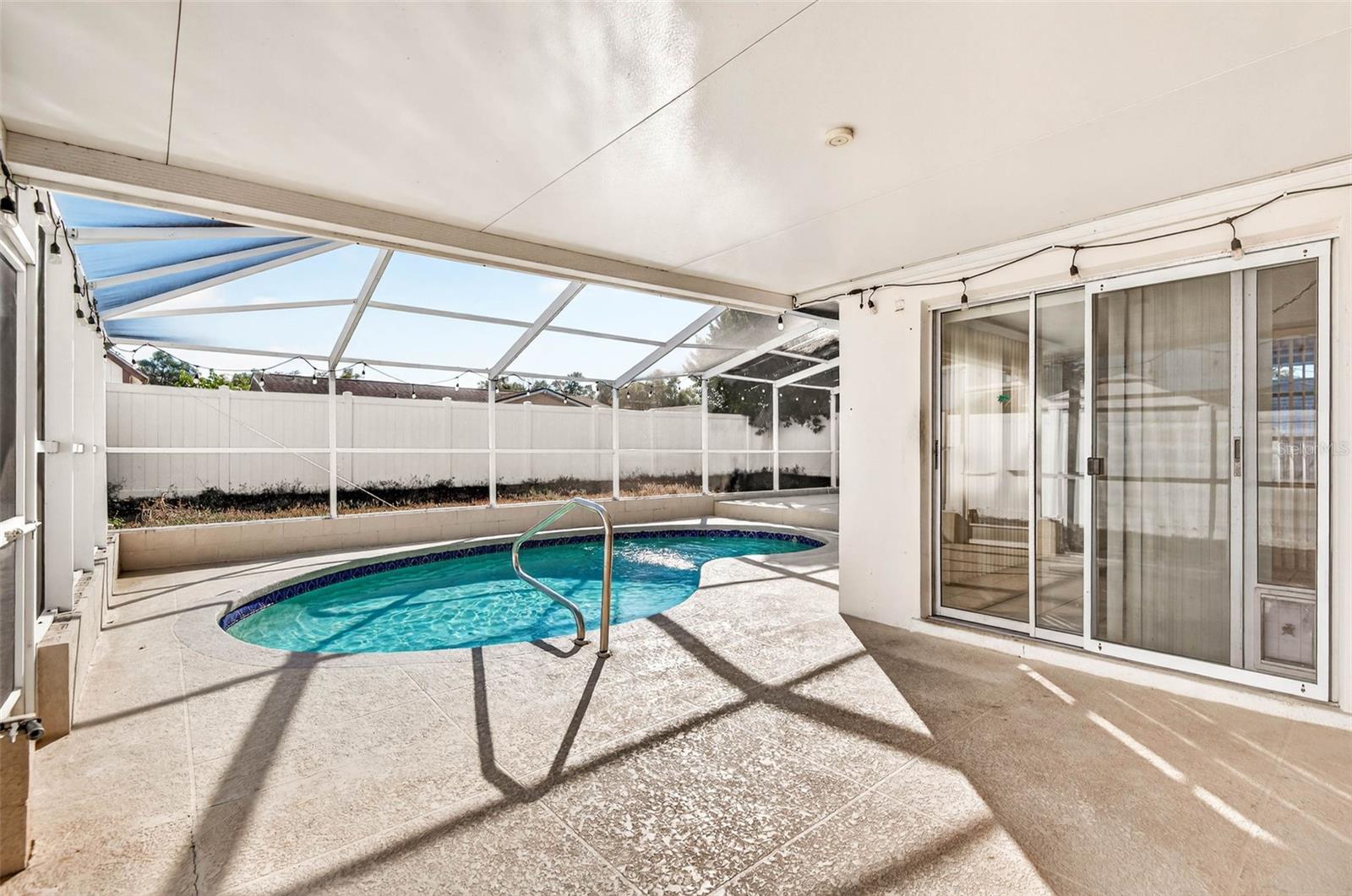 Image 25 of 38 For 8018 Valmy Lane