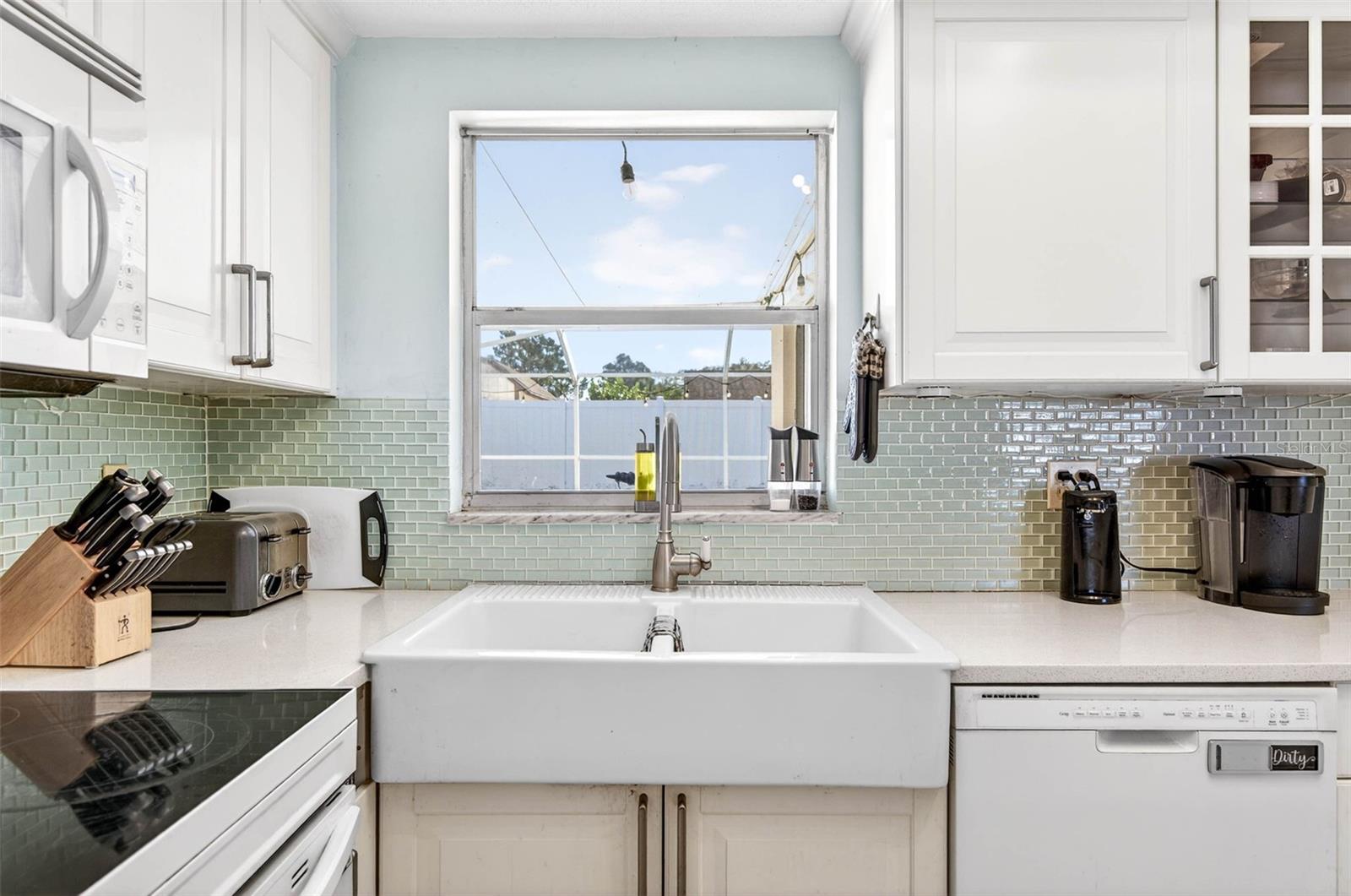 Image 6 of 38 For 8018 Valmy Lane