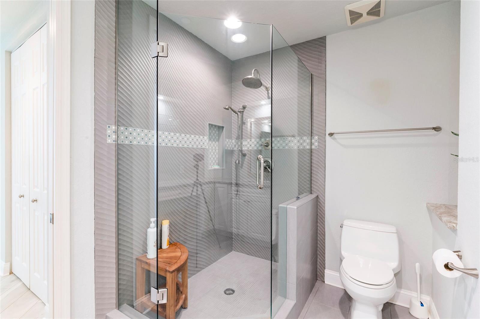 Listing photo id 22 for 1170 Gulf Boulevard 2203