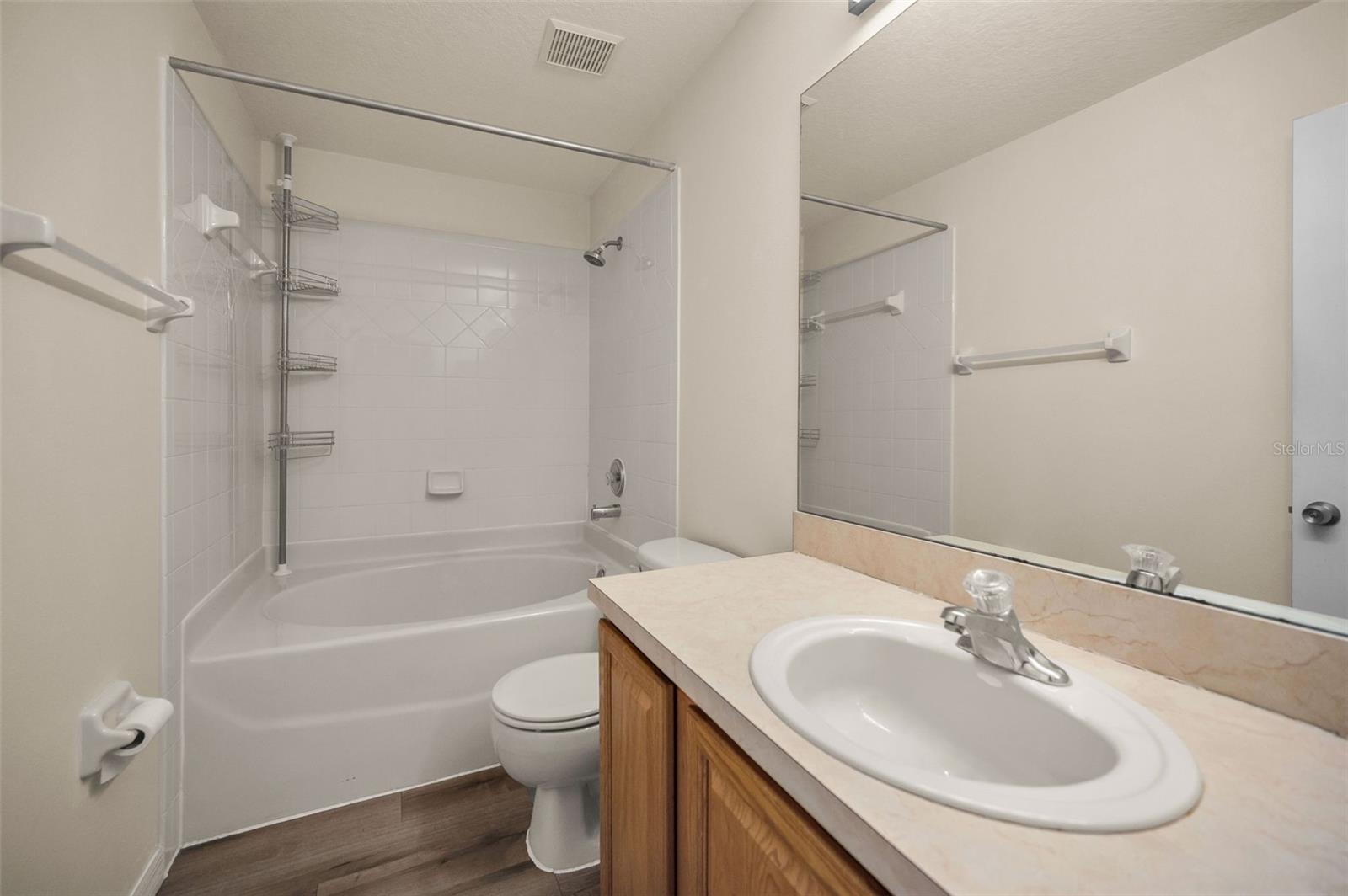 Image 21 of 45 For 9614 Charlesberg Drive