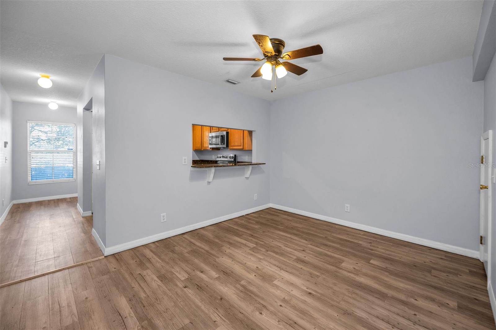 Image 8 of 45 For 9614 Charlesberg Drive