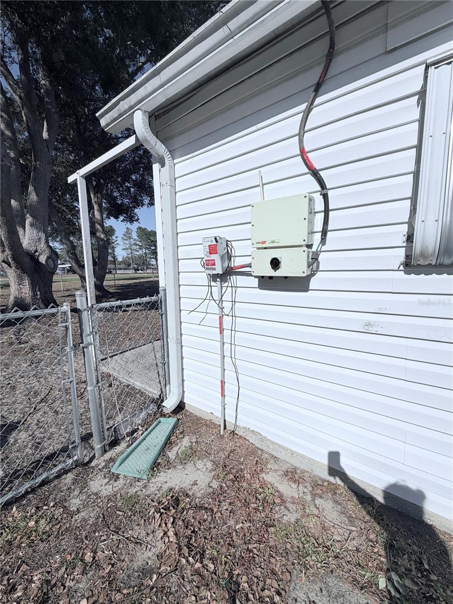 Image 32 of 37 For 15439 Brookridge Boulevard