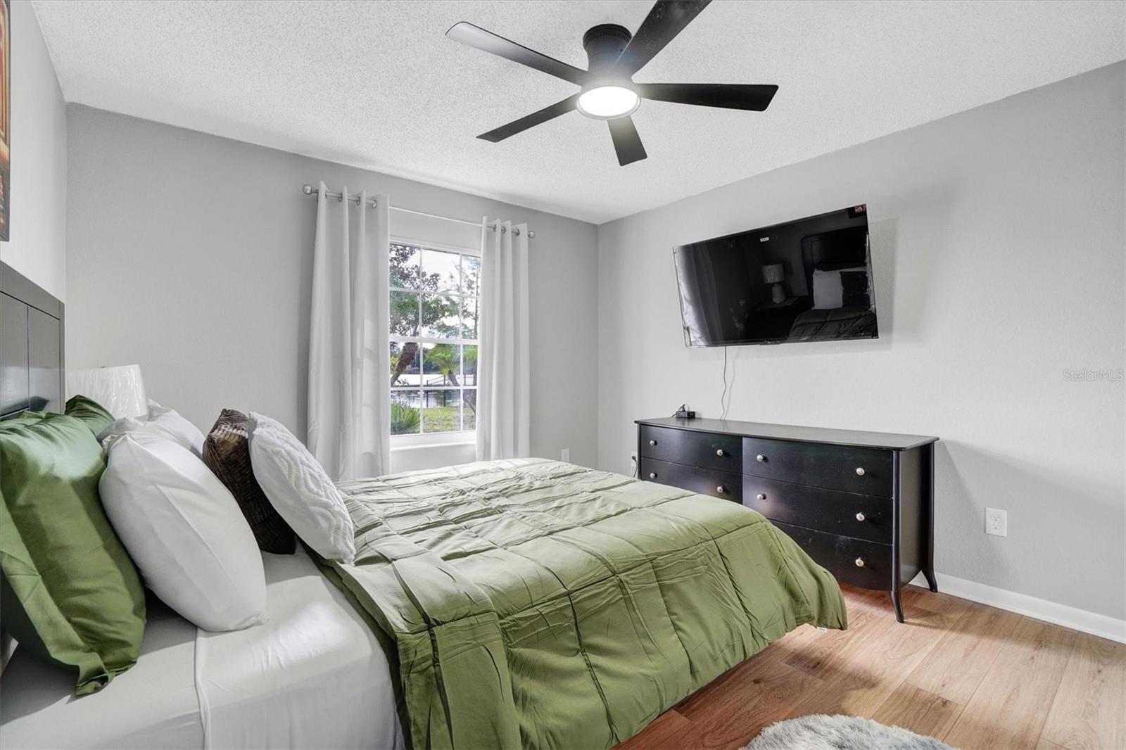 Image 23 of 48 For 216 Griffin Drive