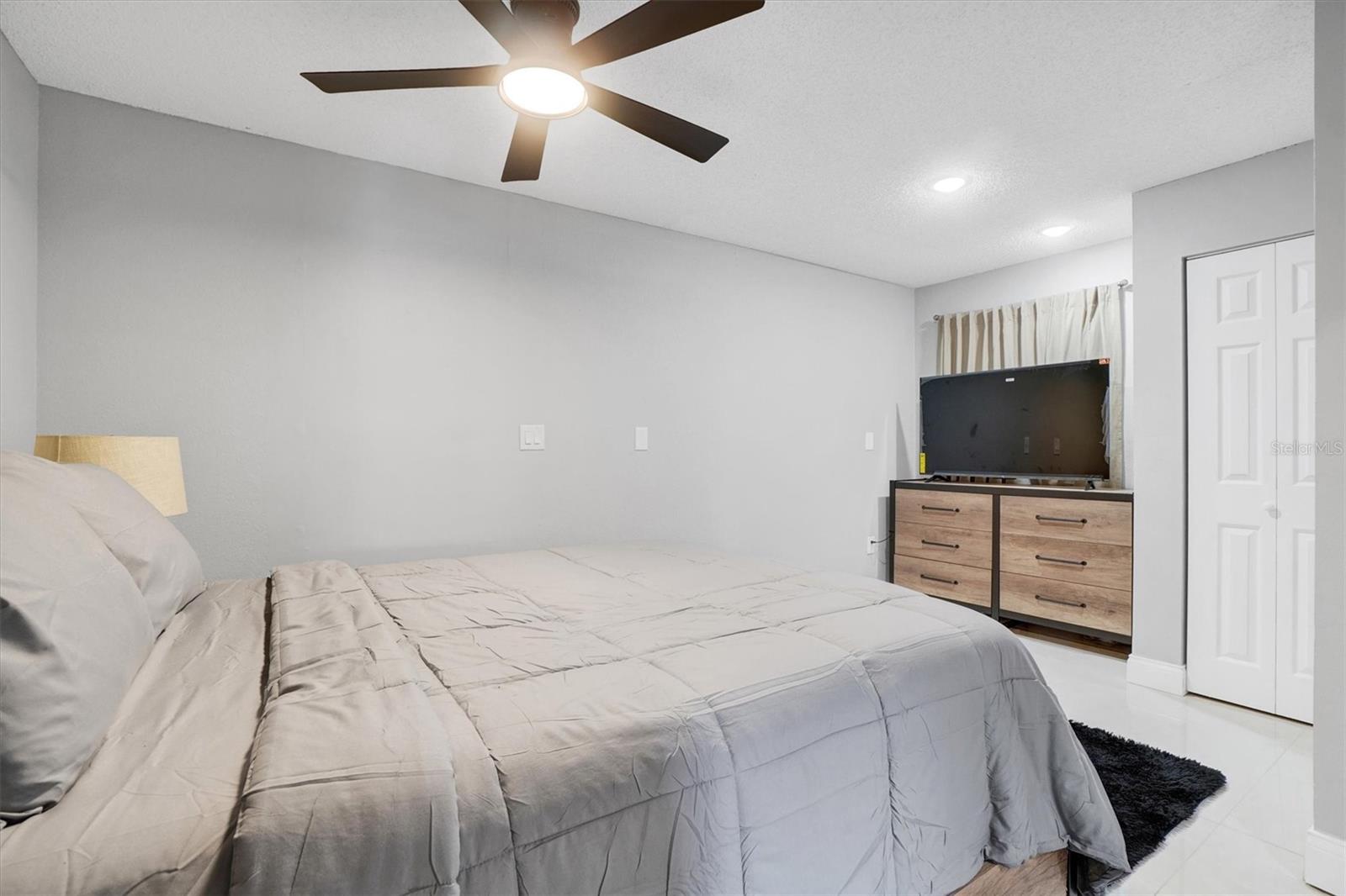 Image 31 of 48 For 216 Griffin Drive