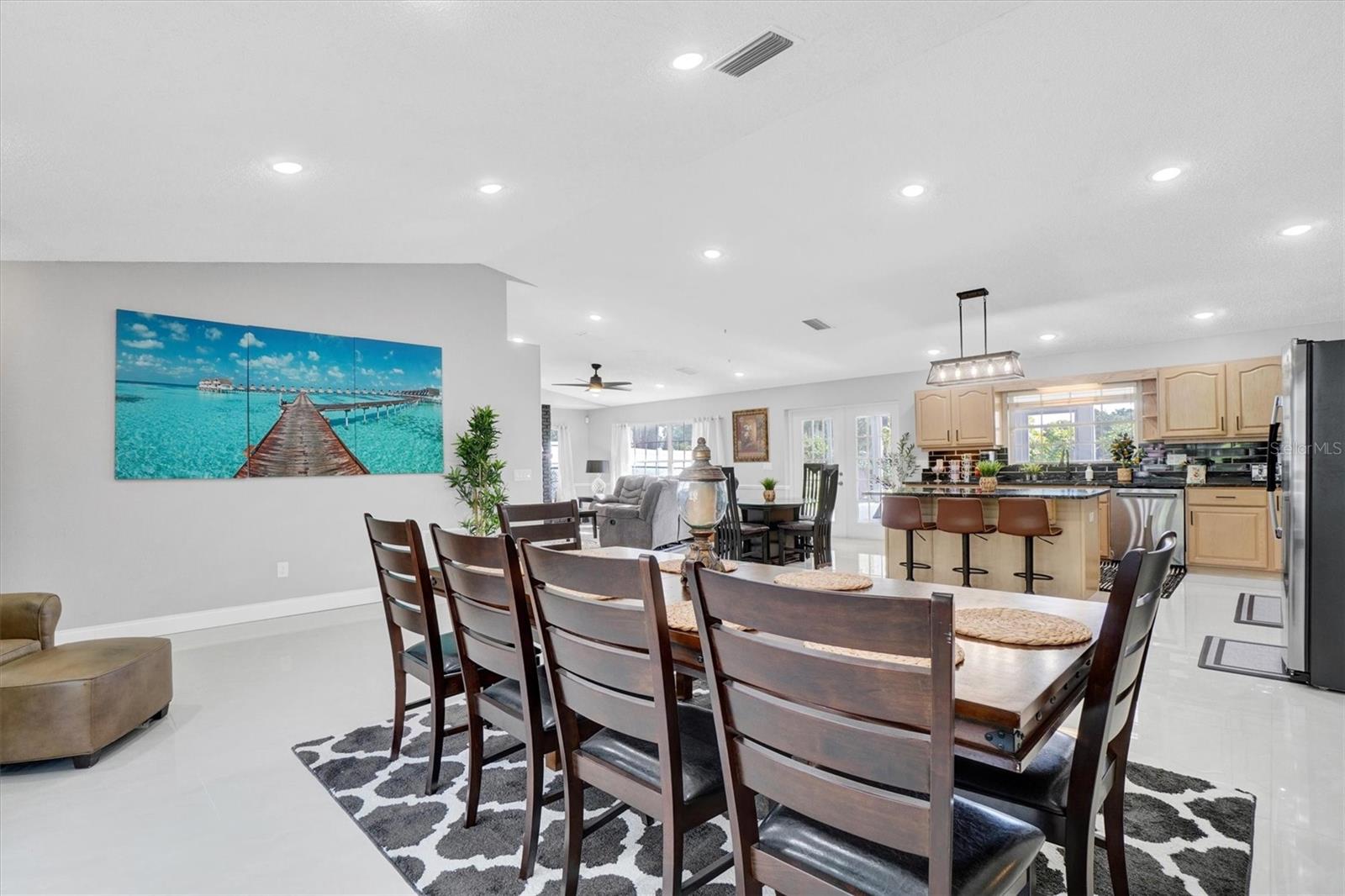 Image 8 of 48 For 216 Griffin Drive