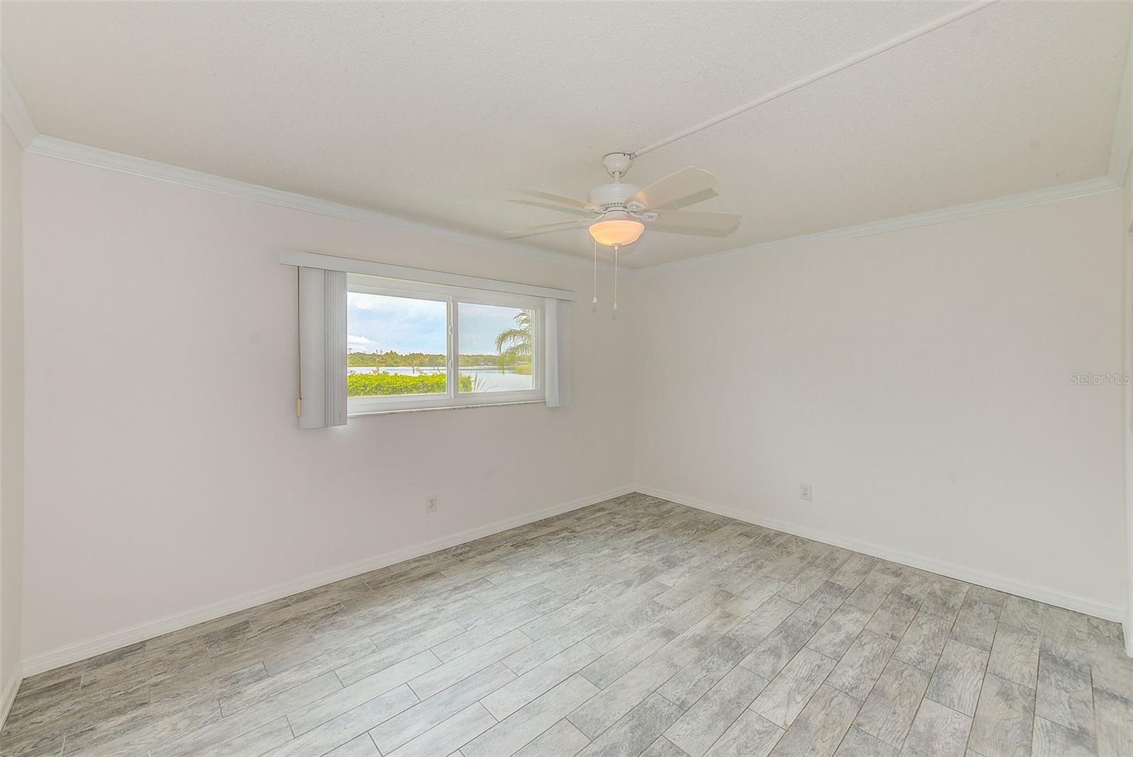 Image 12 of 20 For 1001 Bayshore Boulevard 108