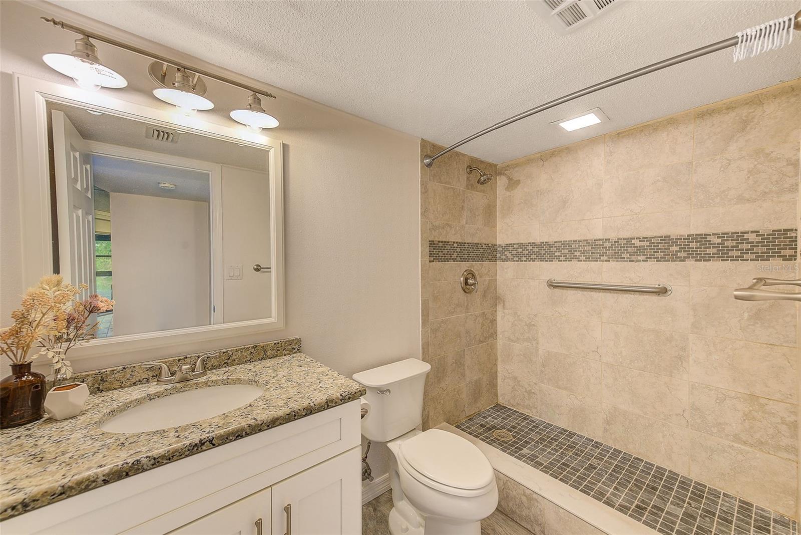 Image 15 of 20 For 1001 Bayshore Boulevard 108