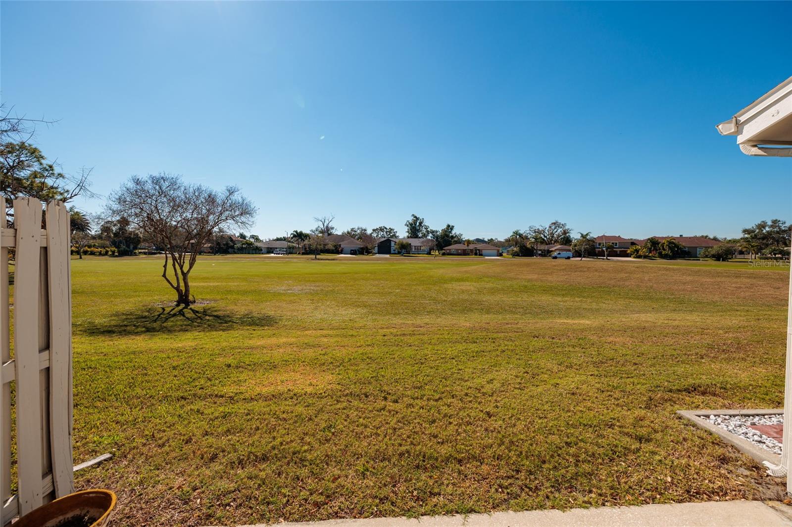 Image 23 of 45 For 9252 Westlinks Terrace