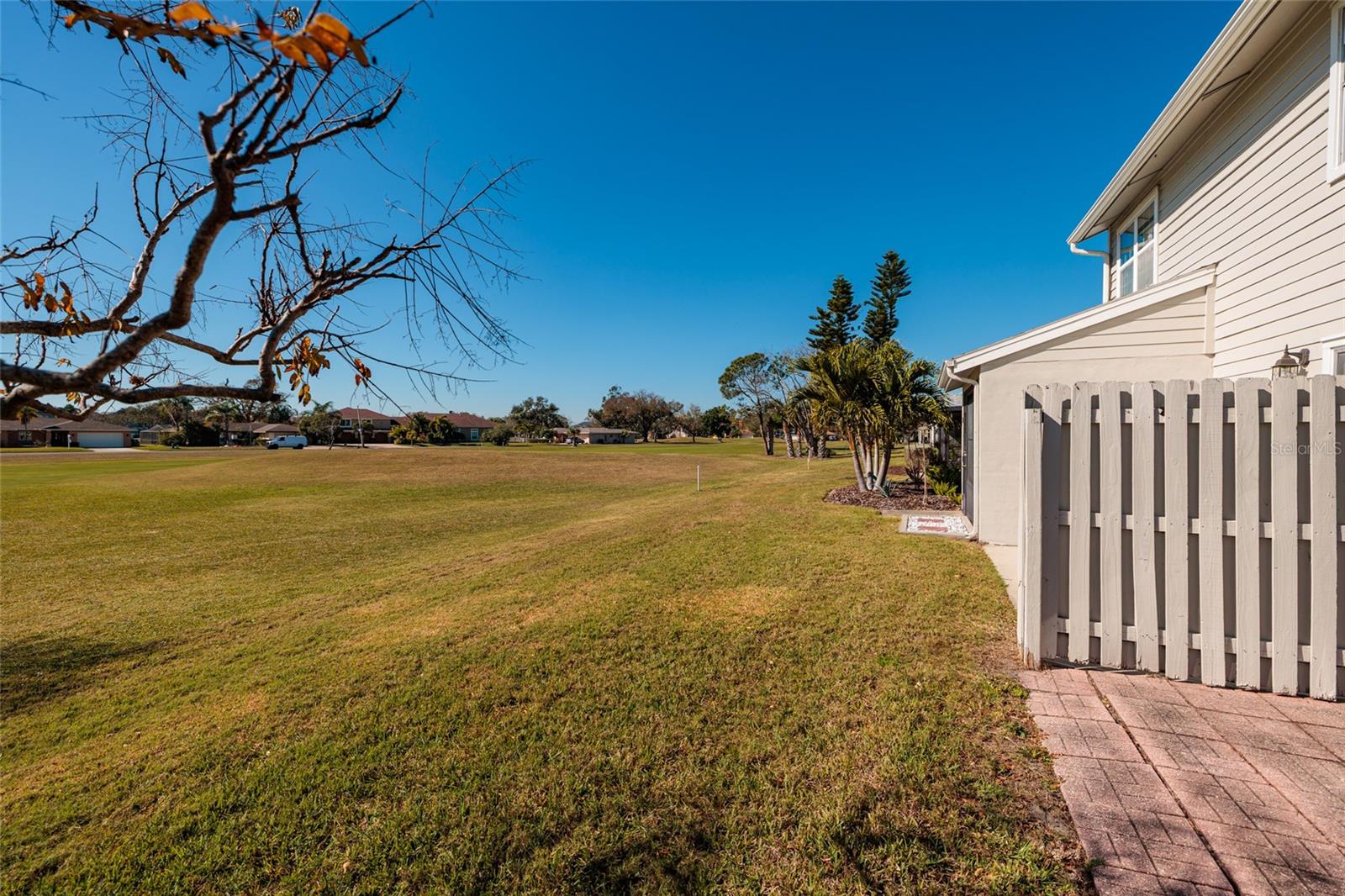 Image 26 of 45 For 9252 Westlinks Terrace