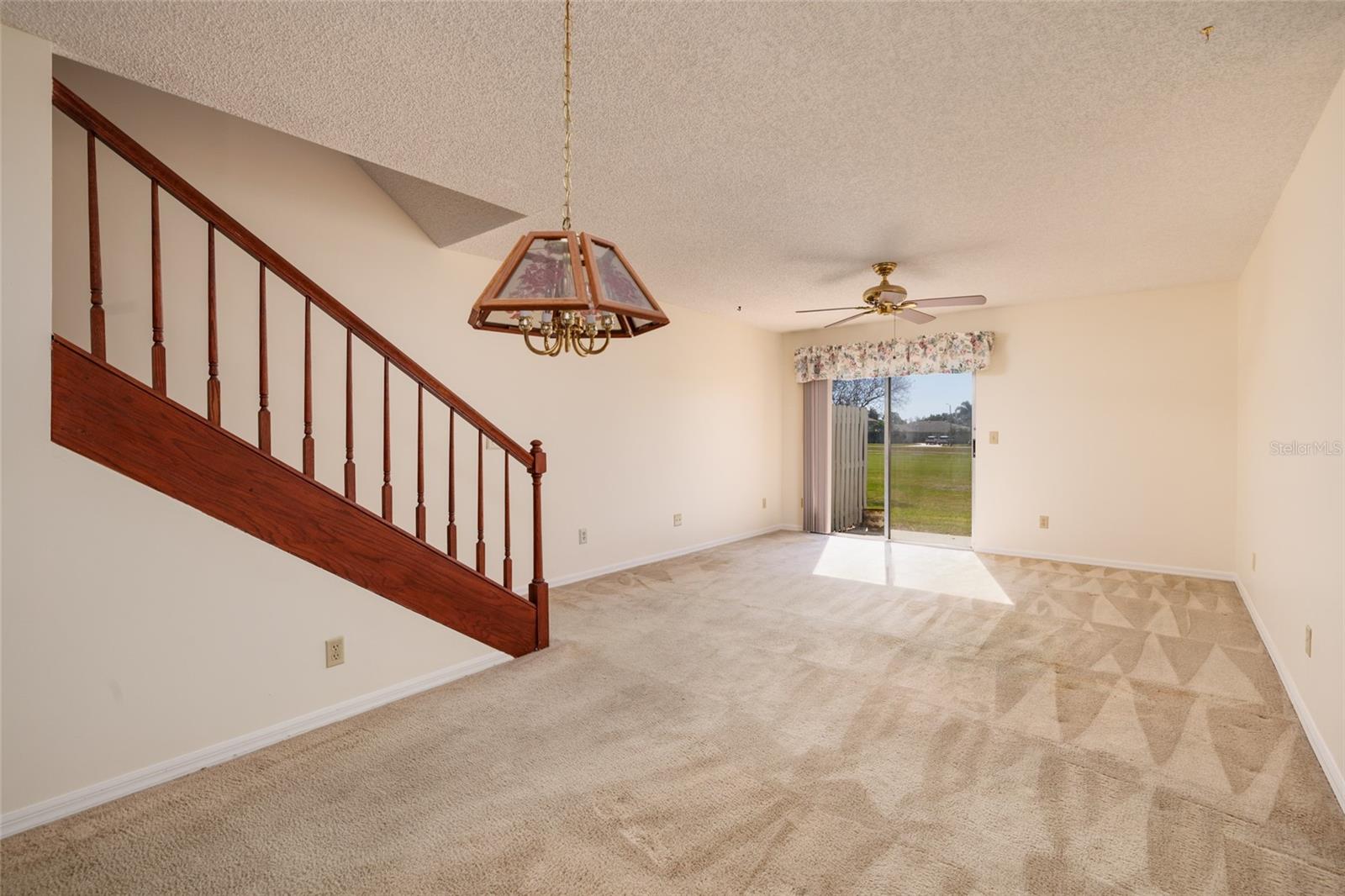 Image 28 of 45 For 9252 Westlinks Terrace