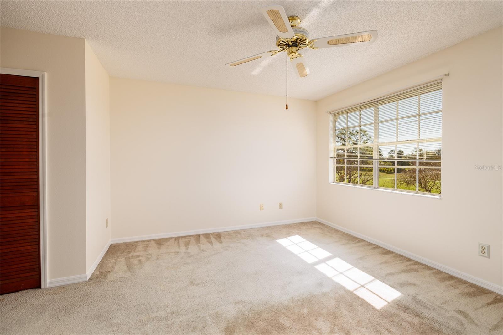 Image 32 of 45 For 9252 Westlinks Terrace