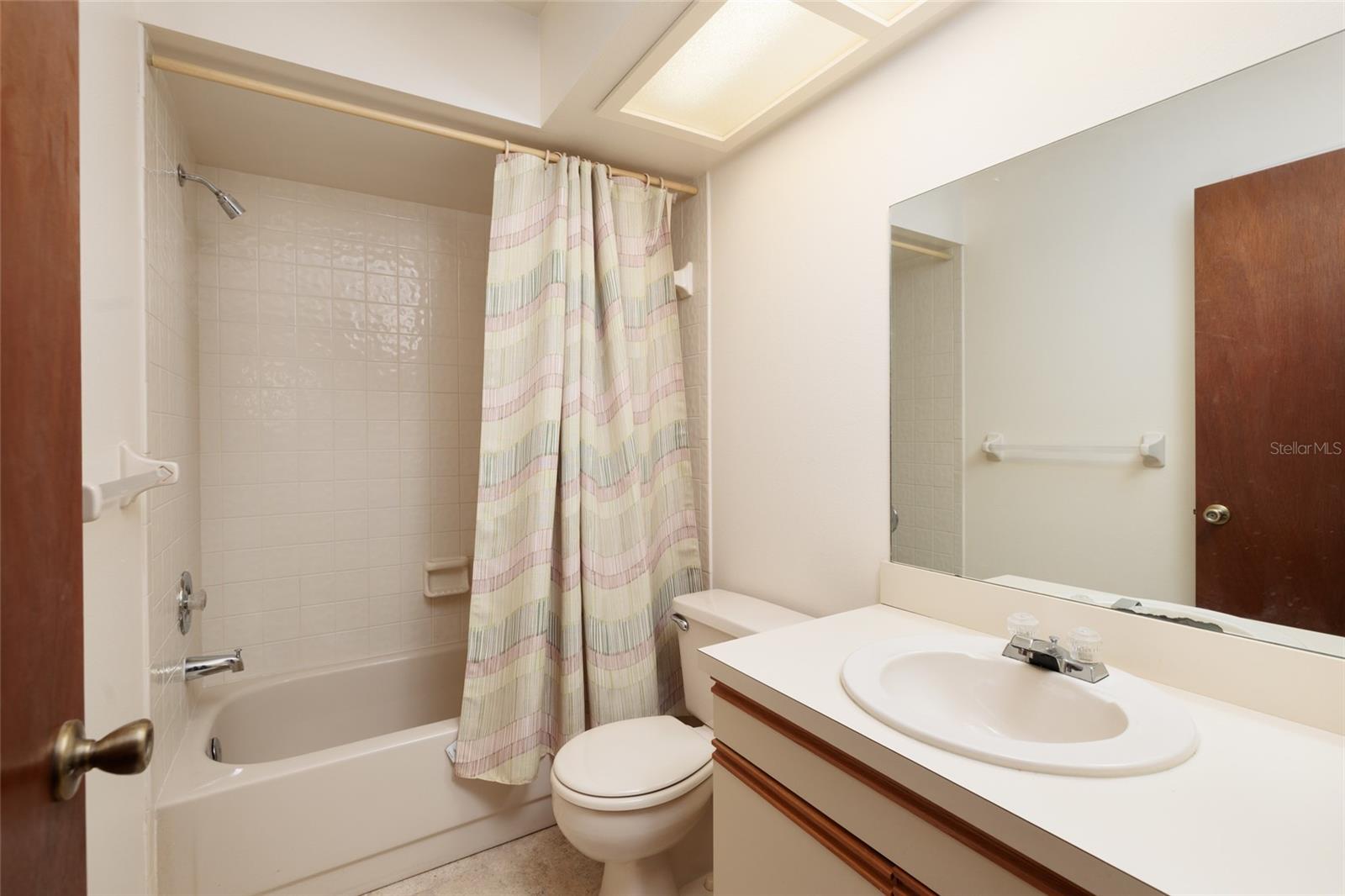 Image 37 of 45 For 9252 Westlinks Terrace