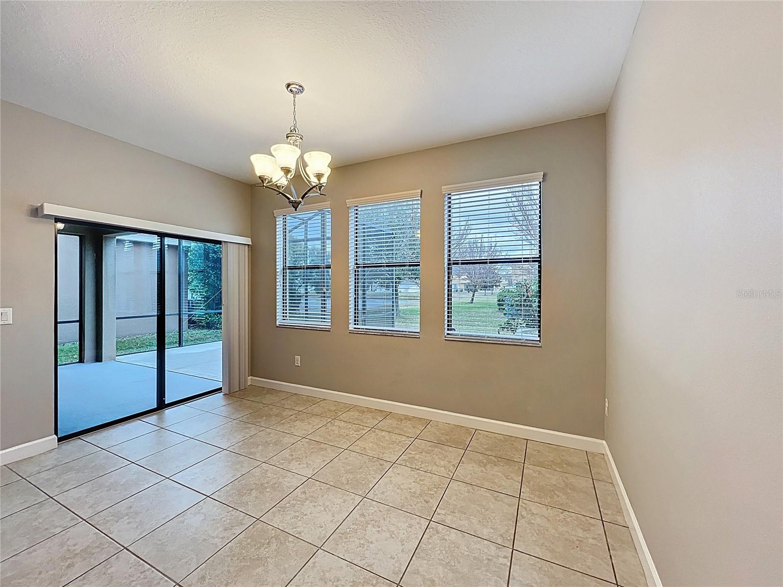 Image 19 of 47 For 1920 Citrus Lake Court