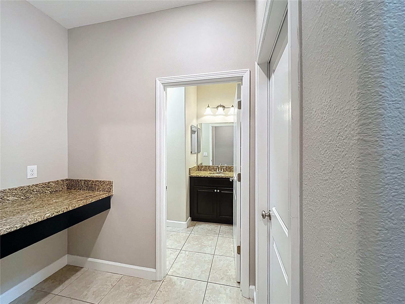 Image 8 of 47 For 1920 Citrus Lake Court