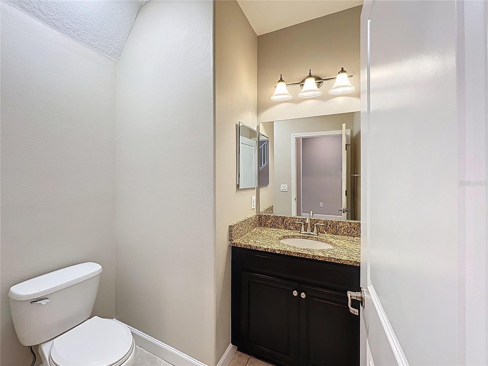 Image 9 of 47 For 1920 Citrus Lake Court