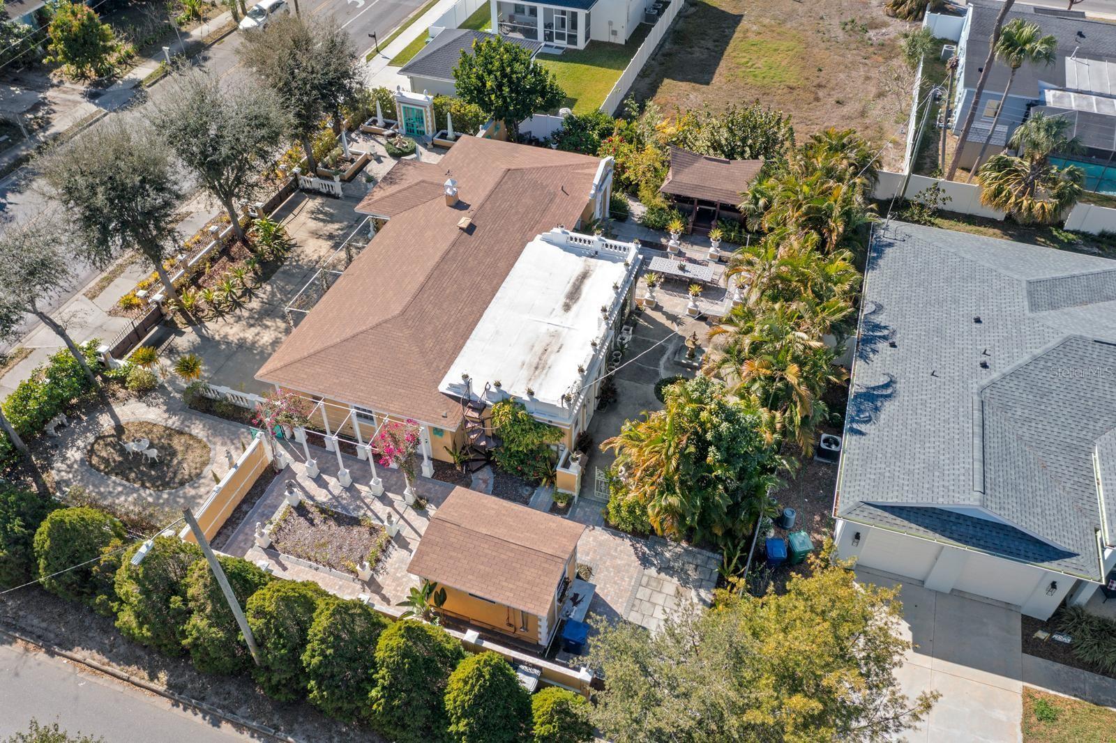 Image 2 of 6 For 3511 Euclid Avenue