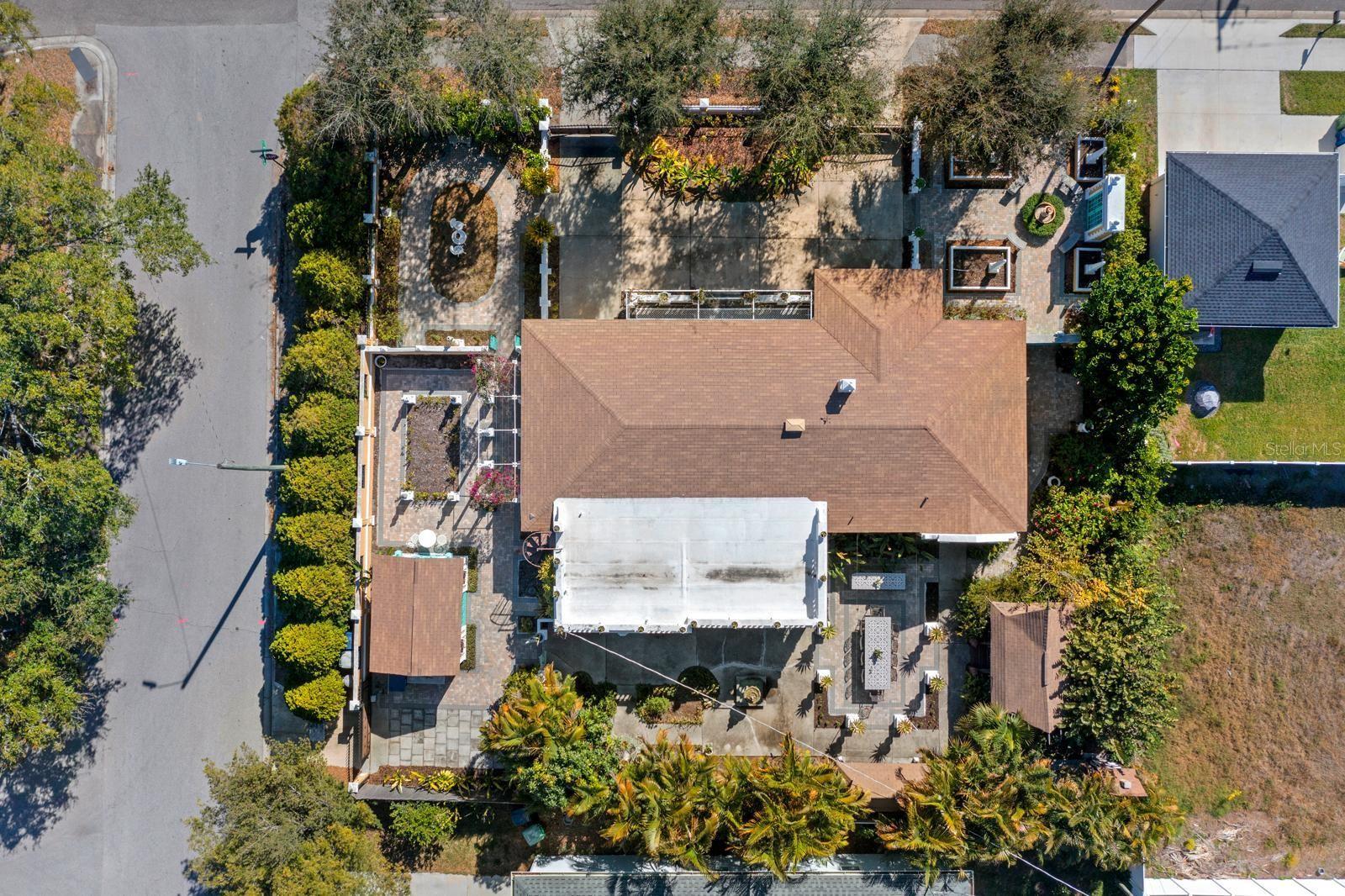 Image 3 of 6 For 3511 Euclid Avenue