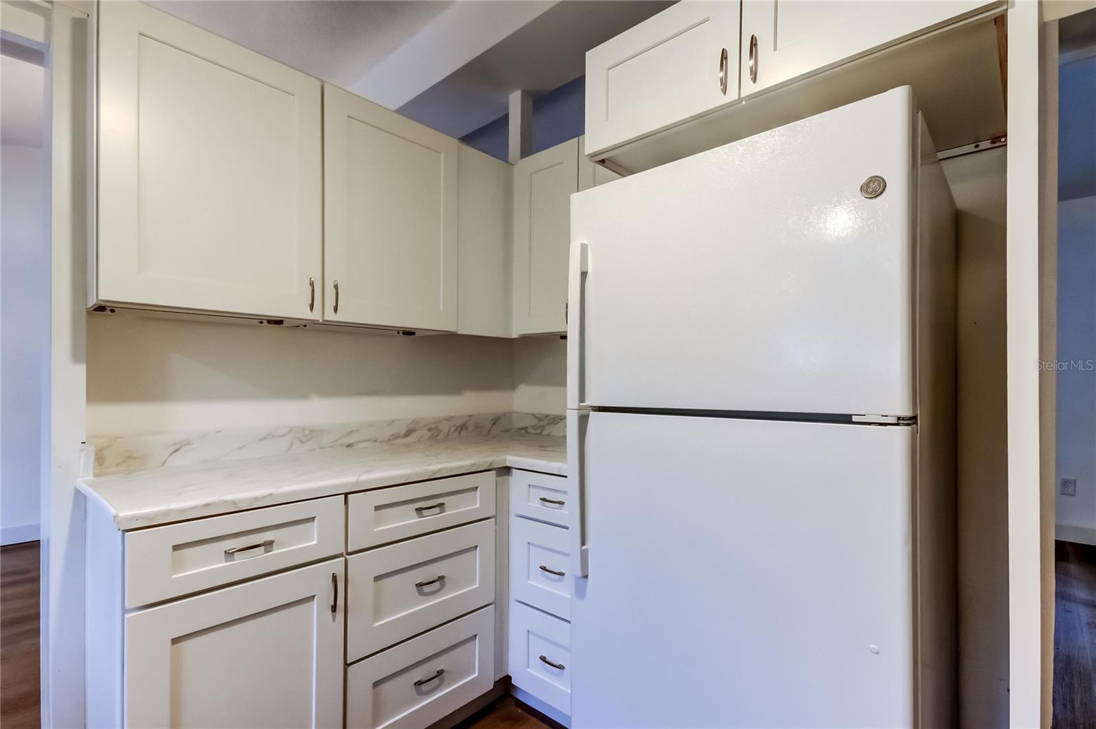 Image 3 of 20 For 1000 39th Avenue Ne