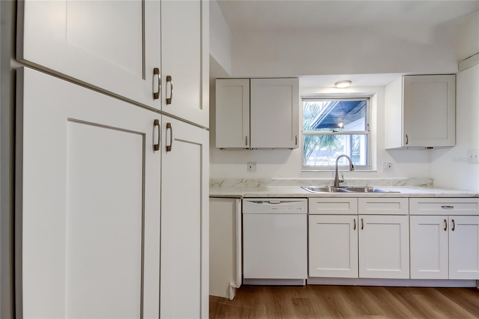 Image 6 of 20 For 1000 39th Avenue Ne