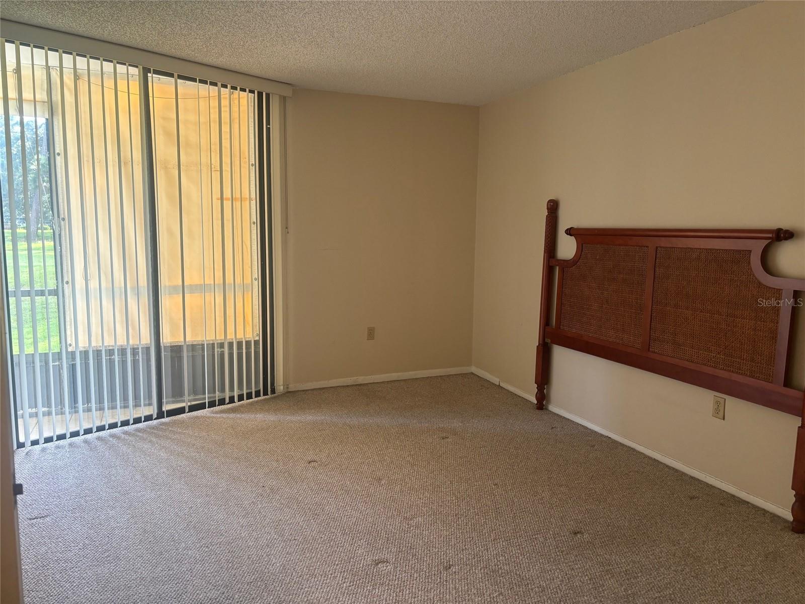 Image 3 of 19 For 800 Cove Cay Drive 1f