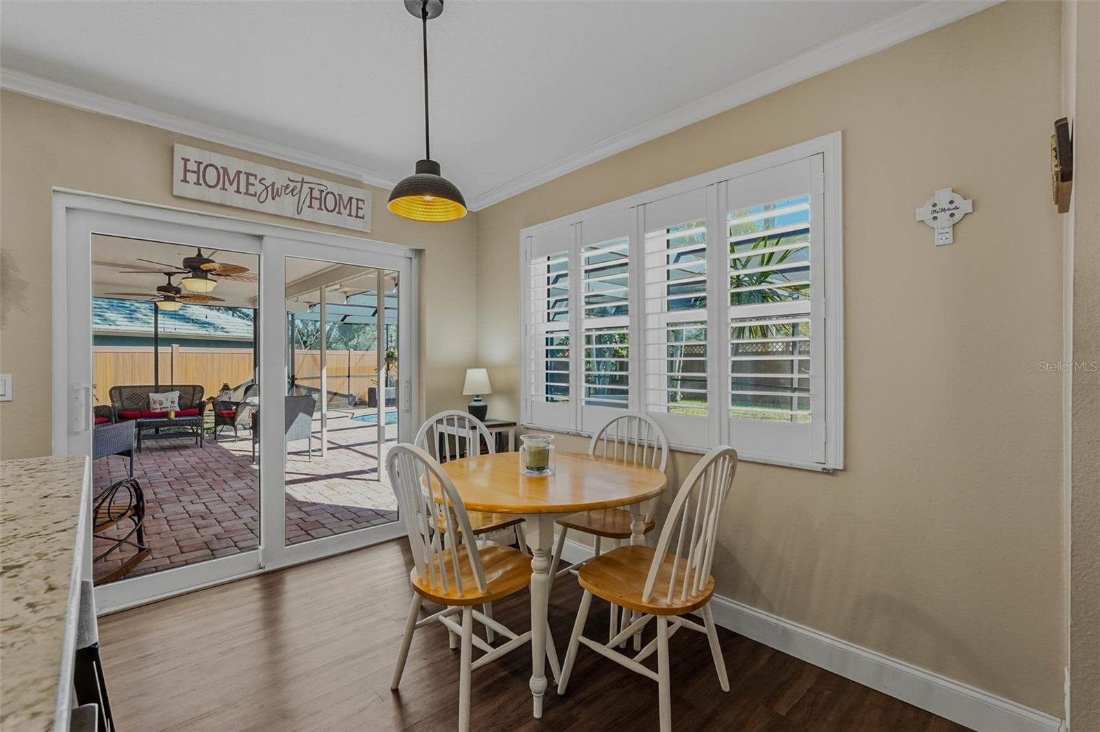 Image 19 of 44 For 10099 Linden Place Drive