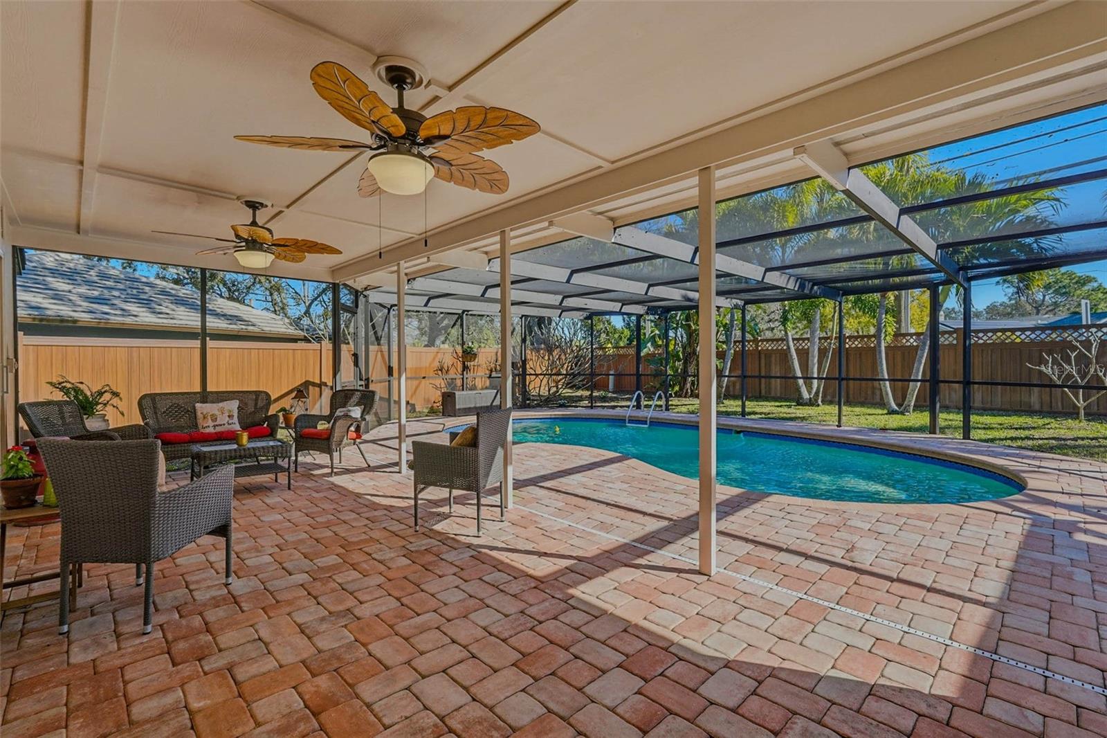 Image 36 of 44 For 10099 Linden Place Drive