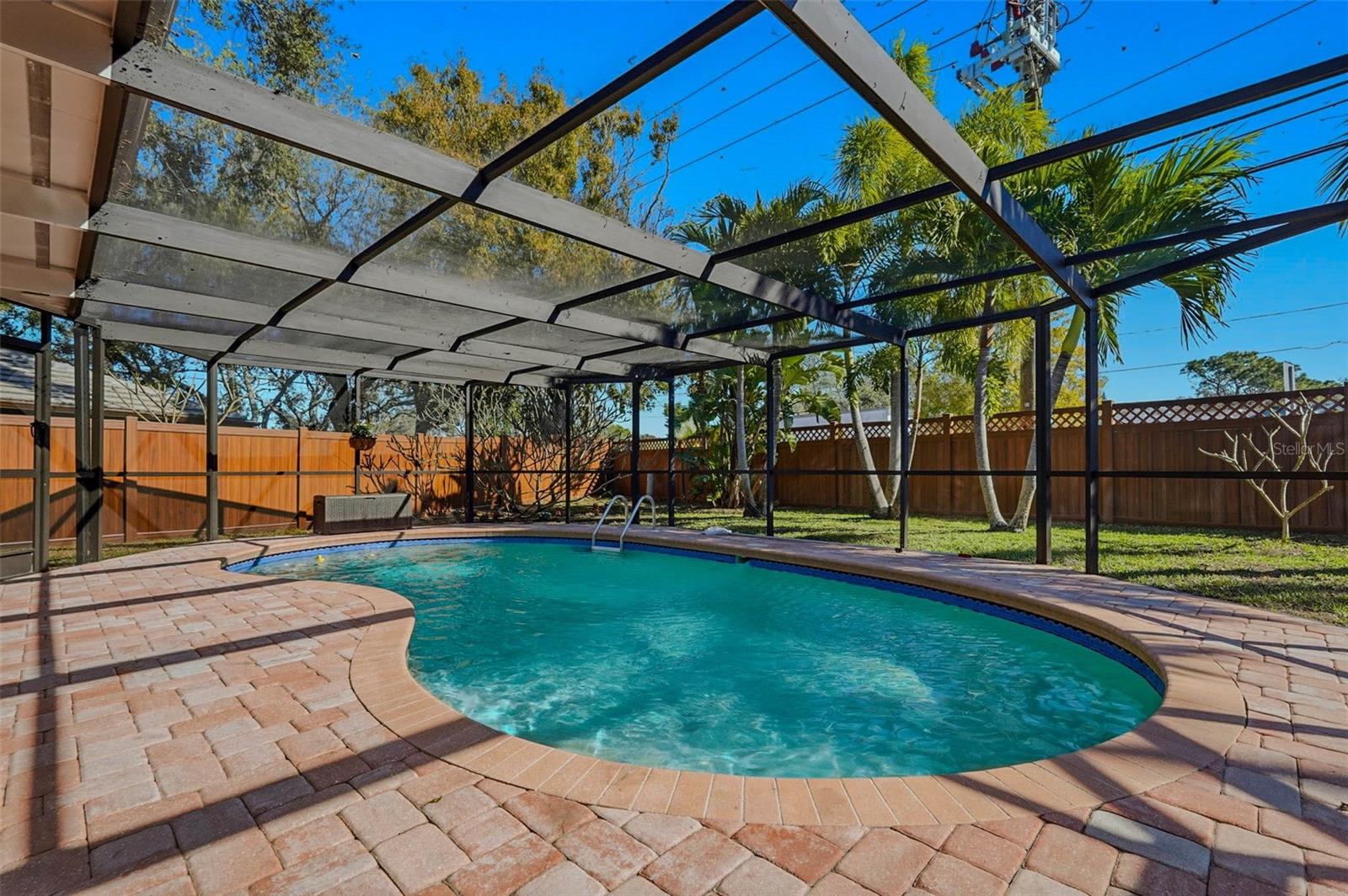 Image 37 of 44 For 10099 Linden Place Drive