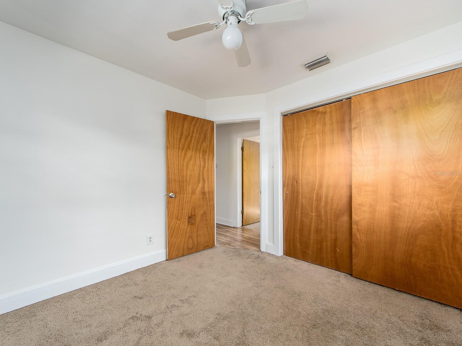 Image 13 of 19 For 2242 Indian Avenue S