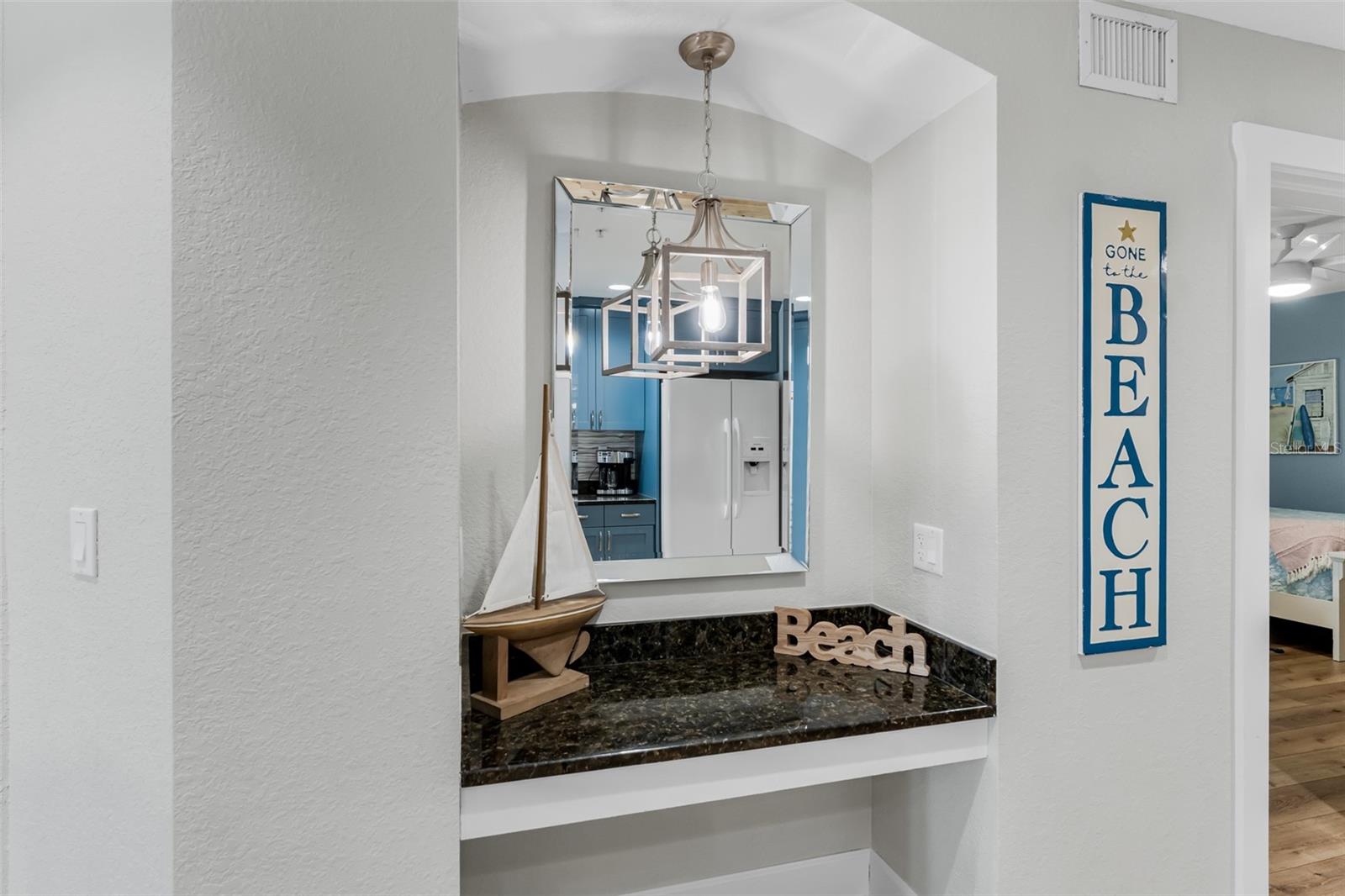 Image 14 of 51 For 399 2nd Street 215