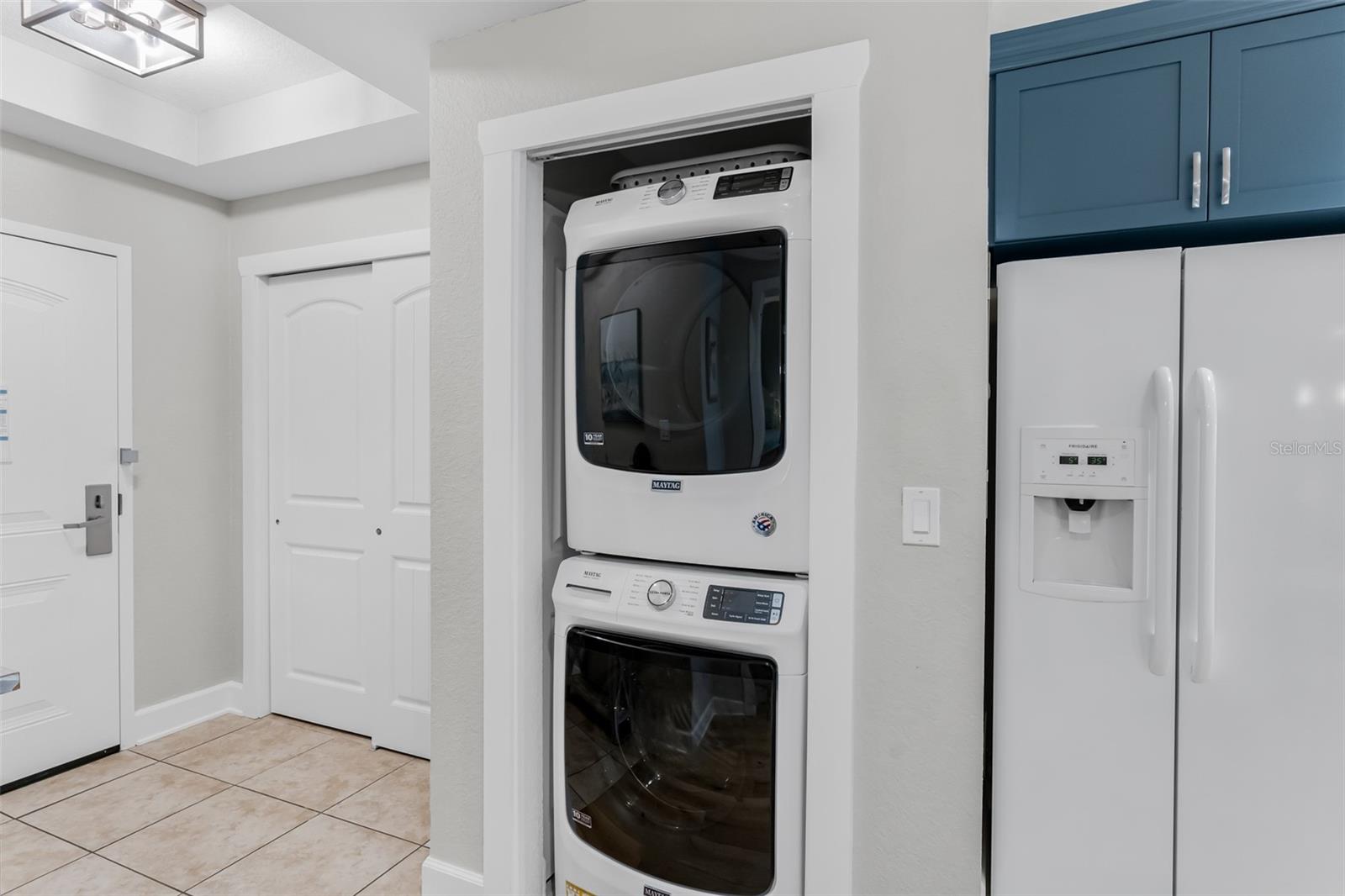 Image 15 of 51 For 399 2nd Street 215