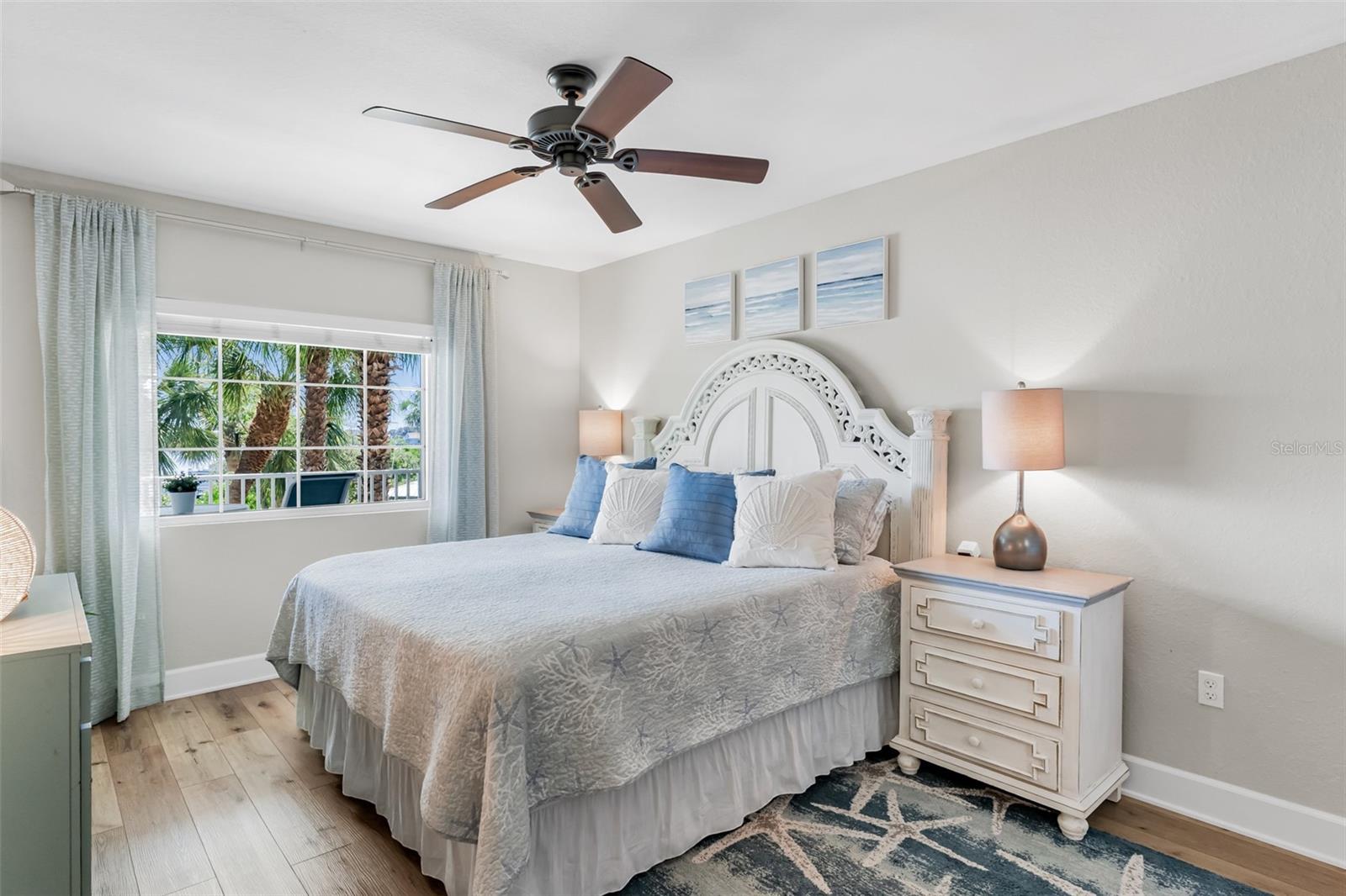 Image 16 of 51 For 399 2nd Street 215