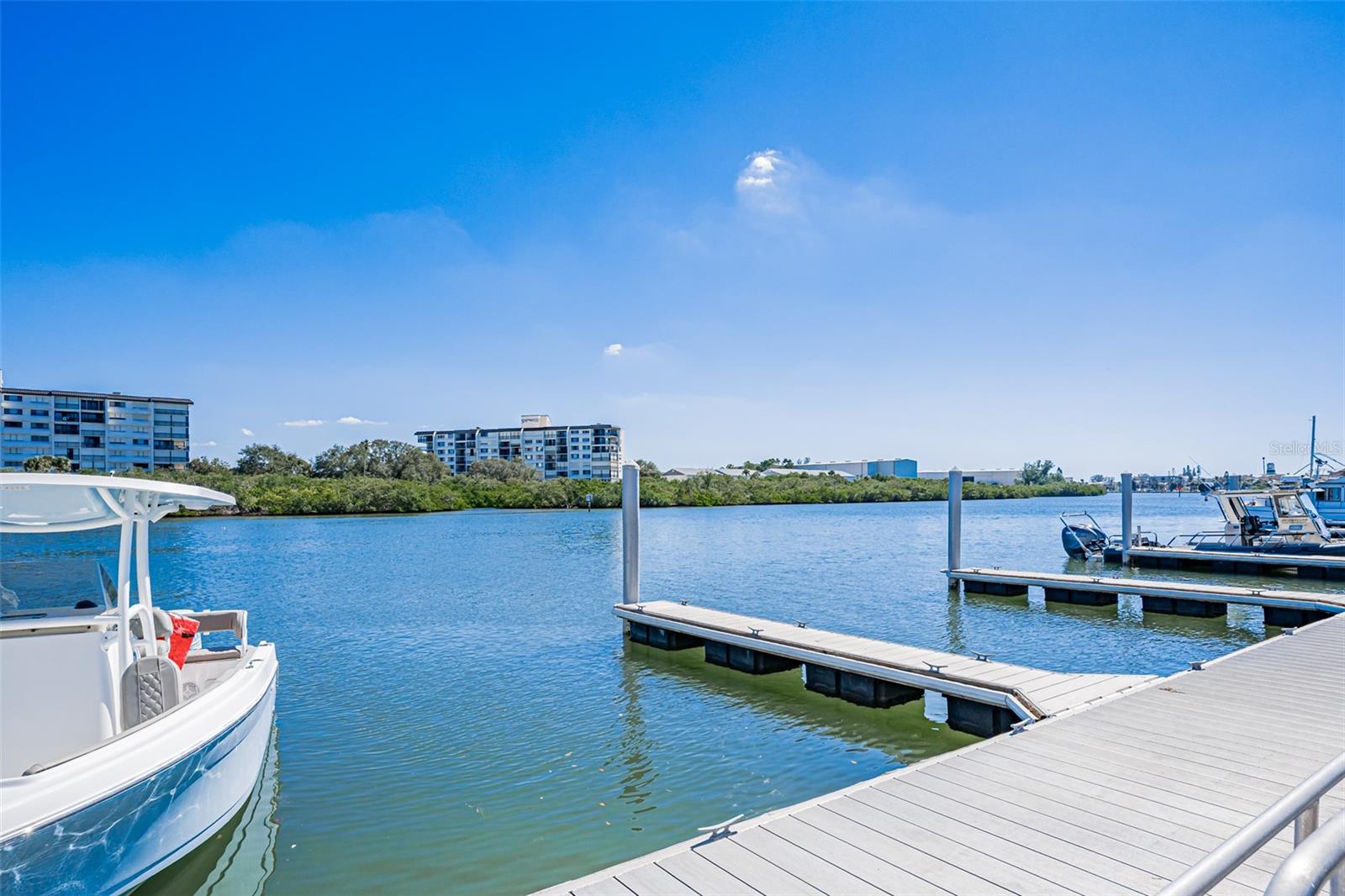 Image 48 of 51 For 399 2nd Street 215