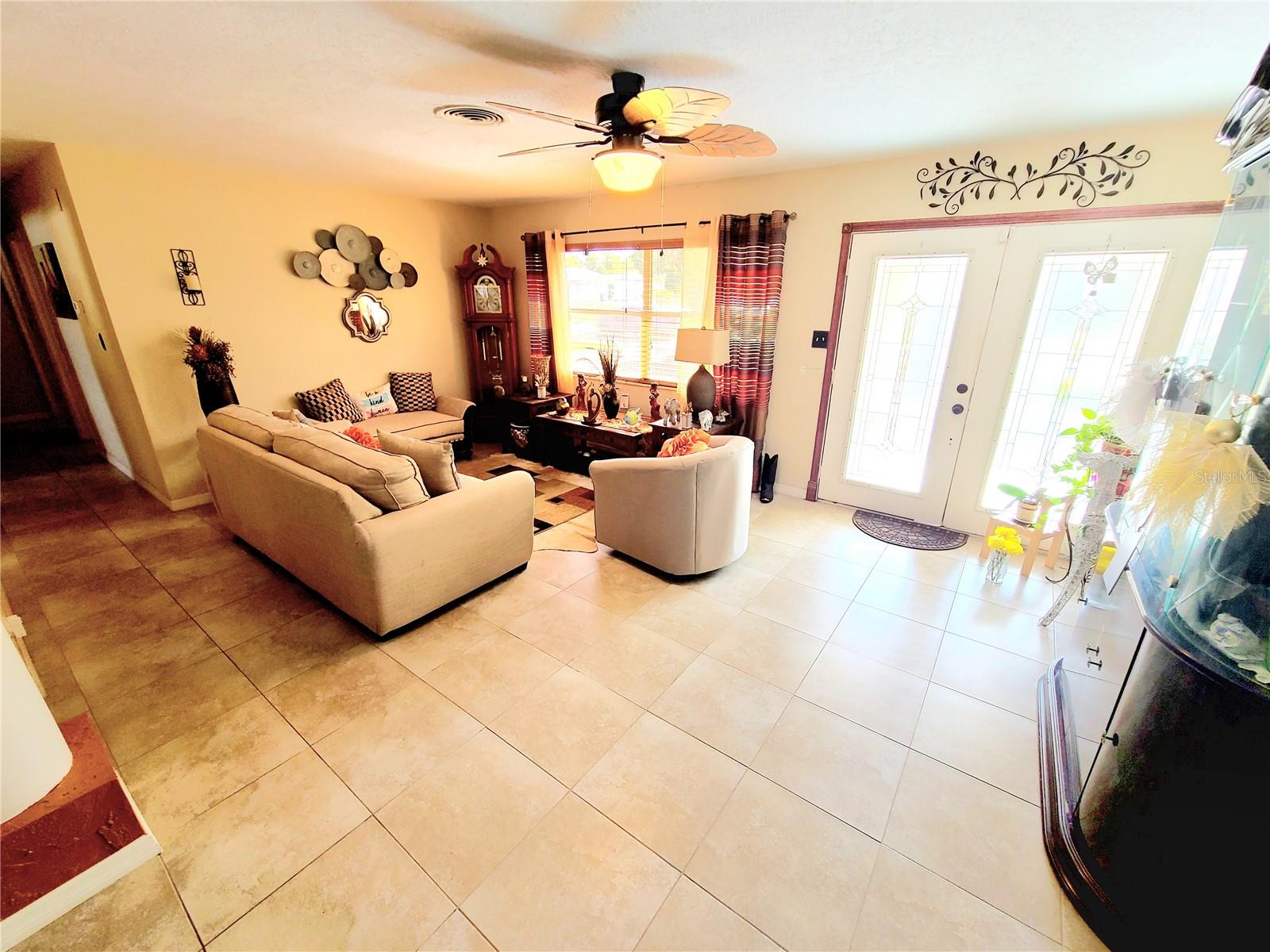 Image 17 of 96 For 701 58th Avenue S