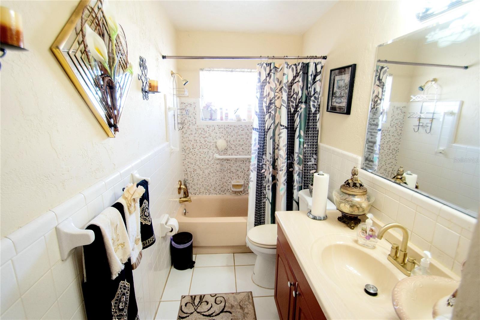 Image 48 of 96 For 701 58th Avenue S