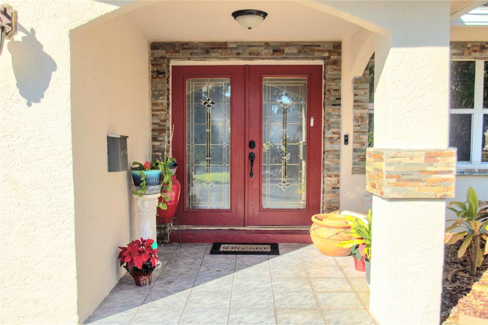 Image 5 of 96 For 701 58th Avenue S