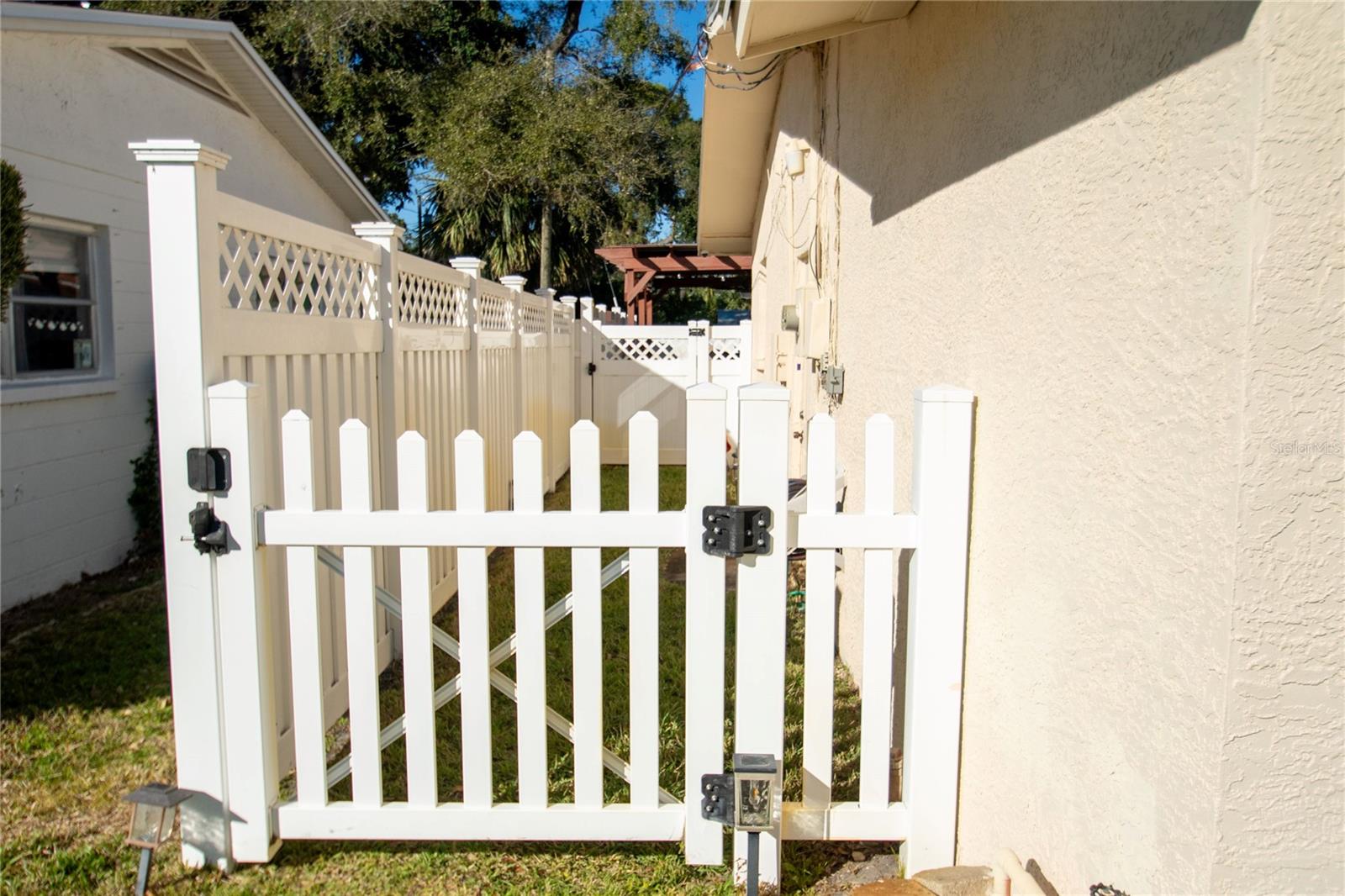 Image 94 of 96 For 701 58th Avenue S