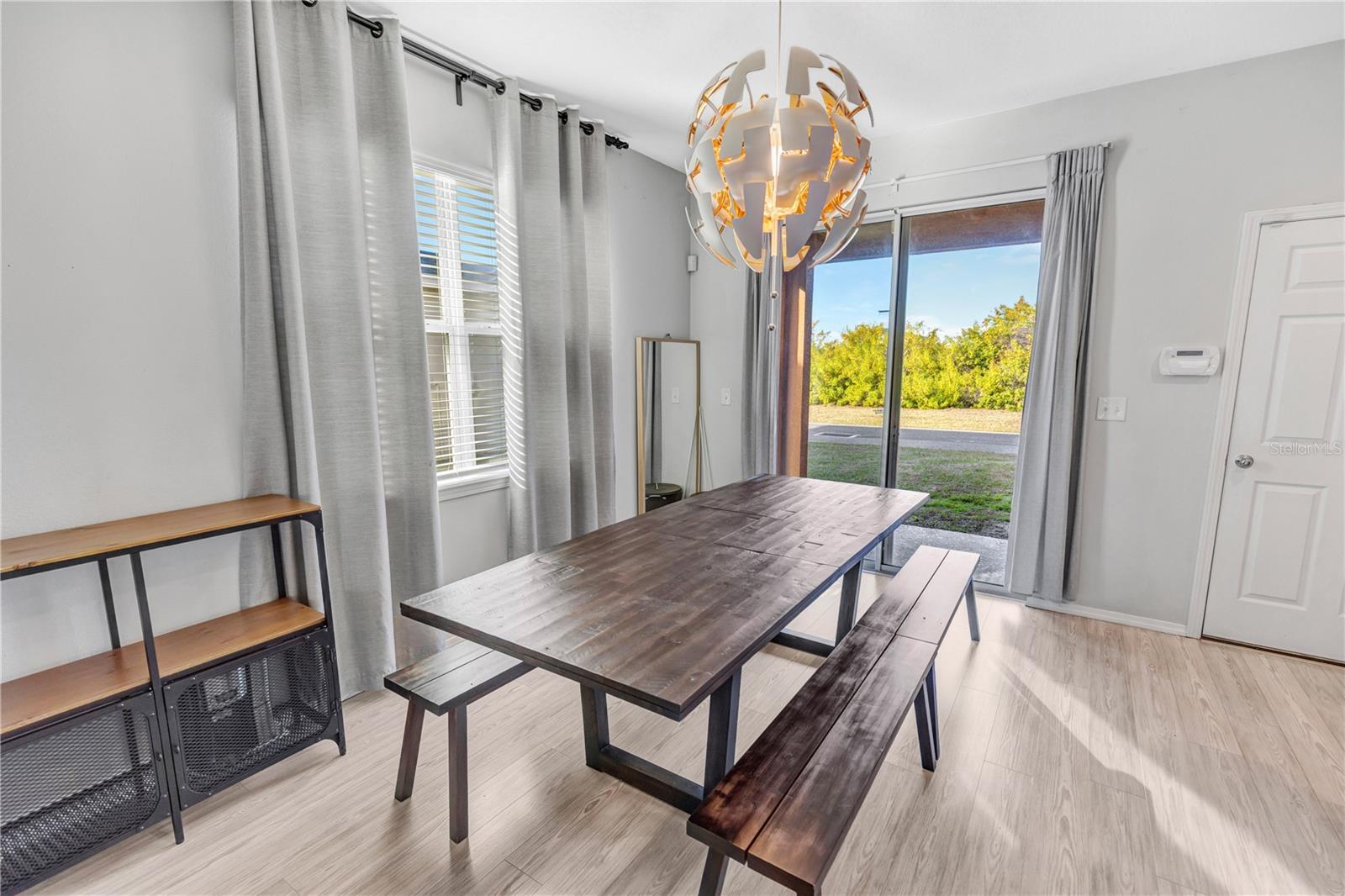 Image 3 of 33 For 4407 Sweet Cinnamon Court